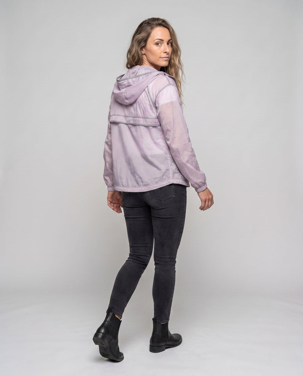 Product 15874244116810 - back_view