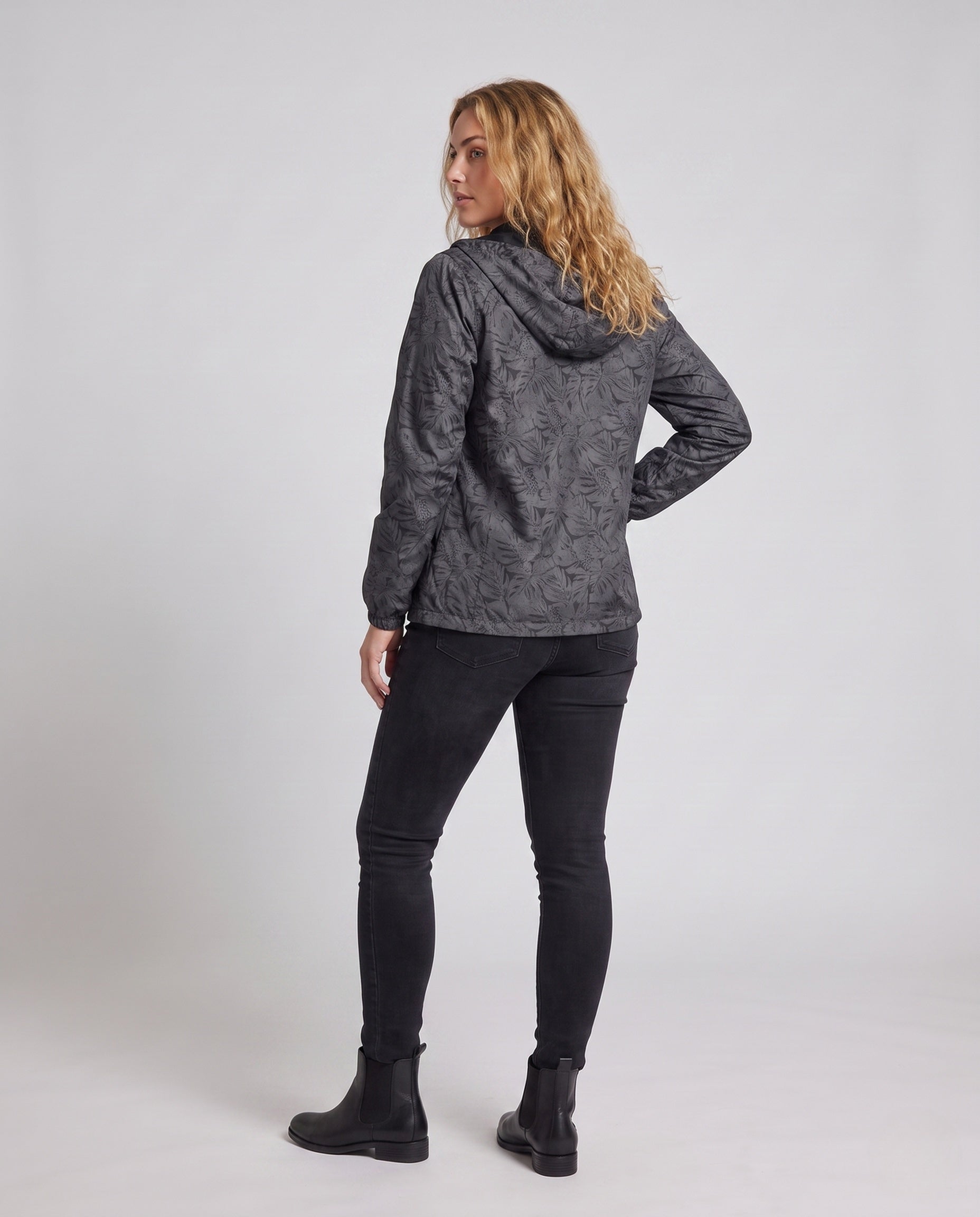 Product 15874244575562 - back_view
