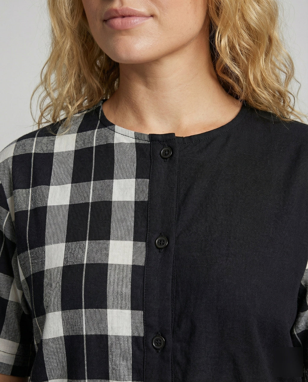 Product 15566664335690 - close_up_detail