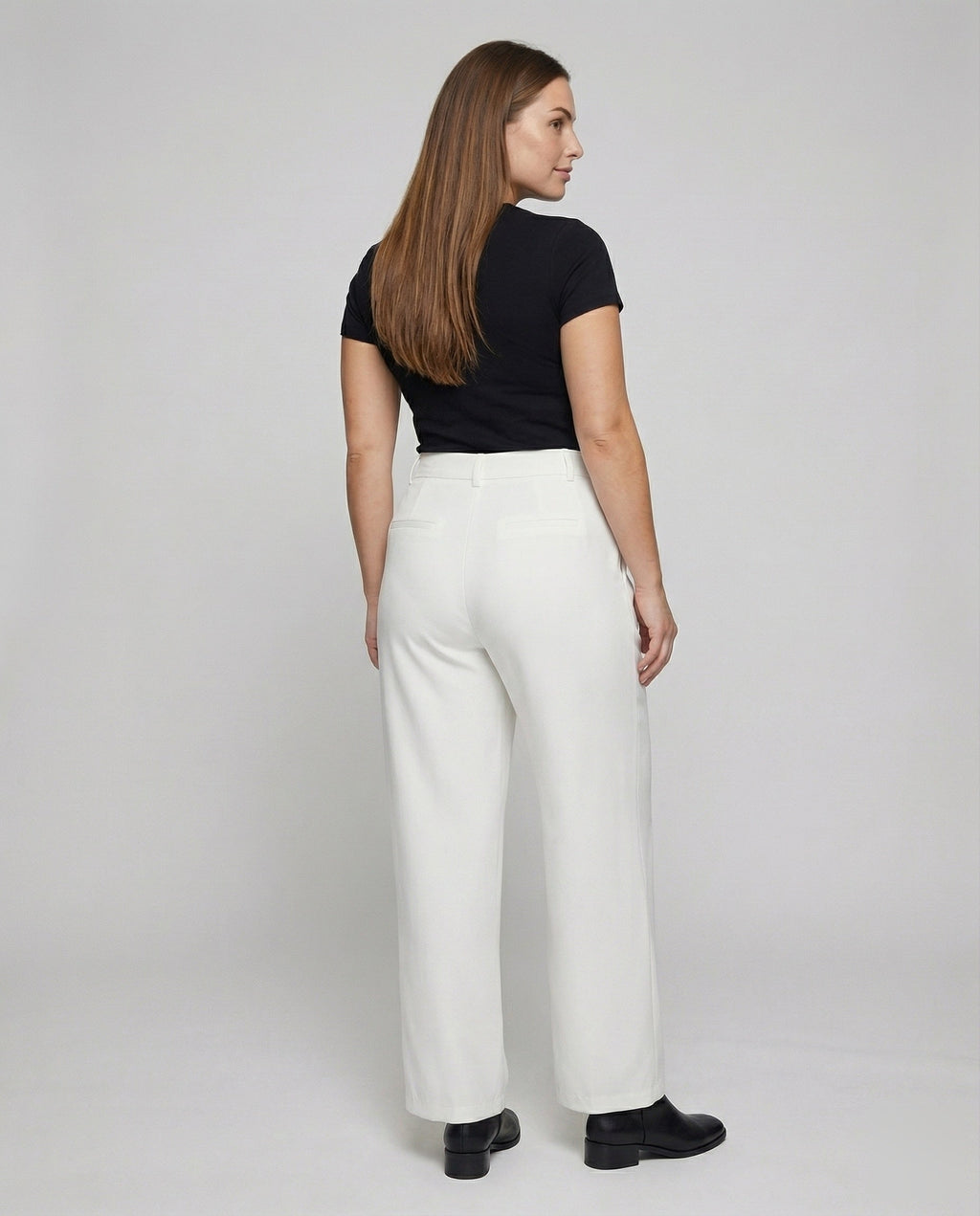 Product 15583509709130 - back_view