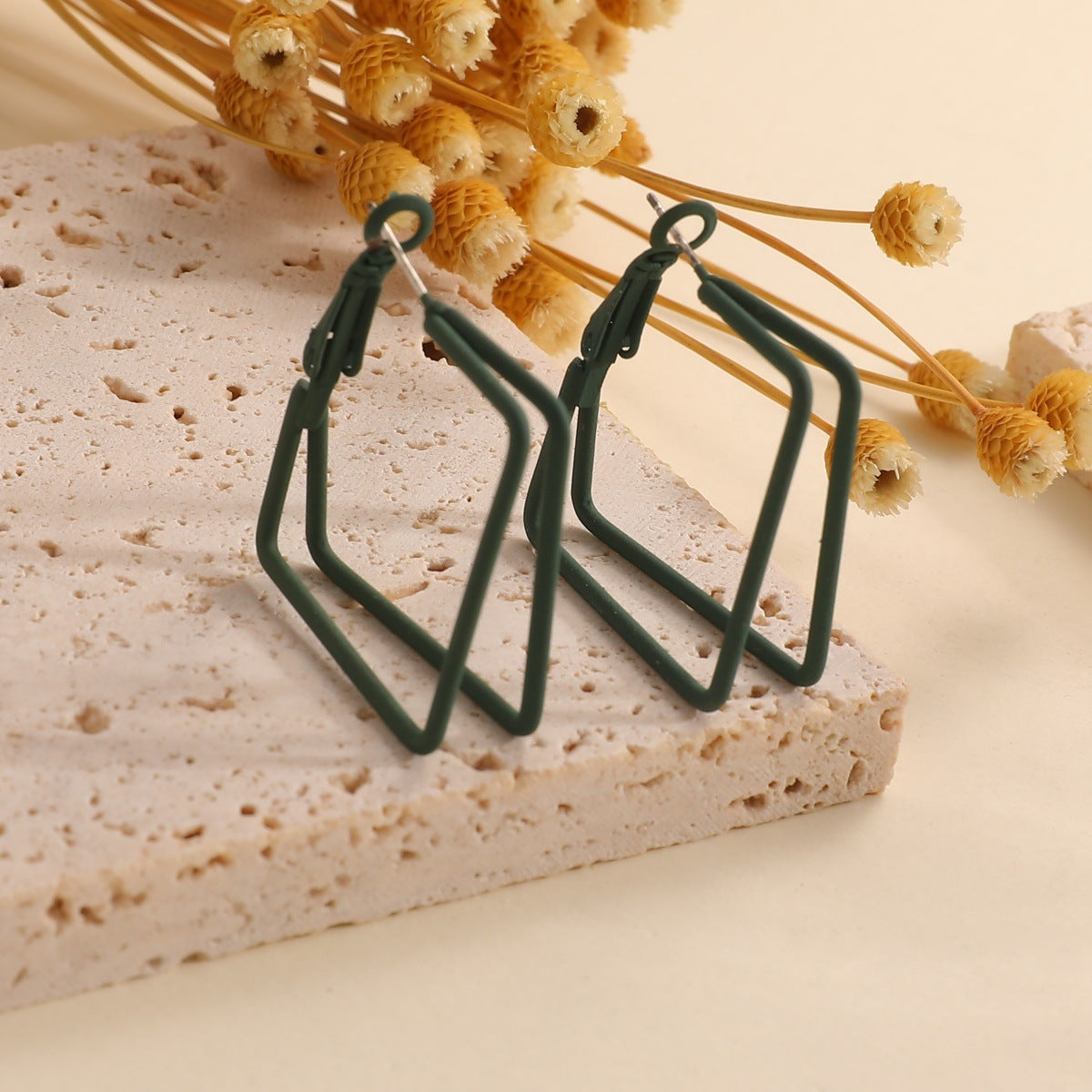 Women Geometric Earrings made of high-quality metal Calm Wears-https://detail.1688.com/offer/992499014749.html-Calm Wears-Green-Calm Wears