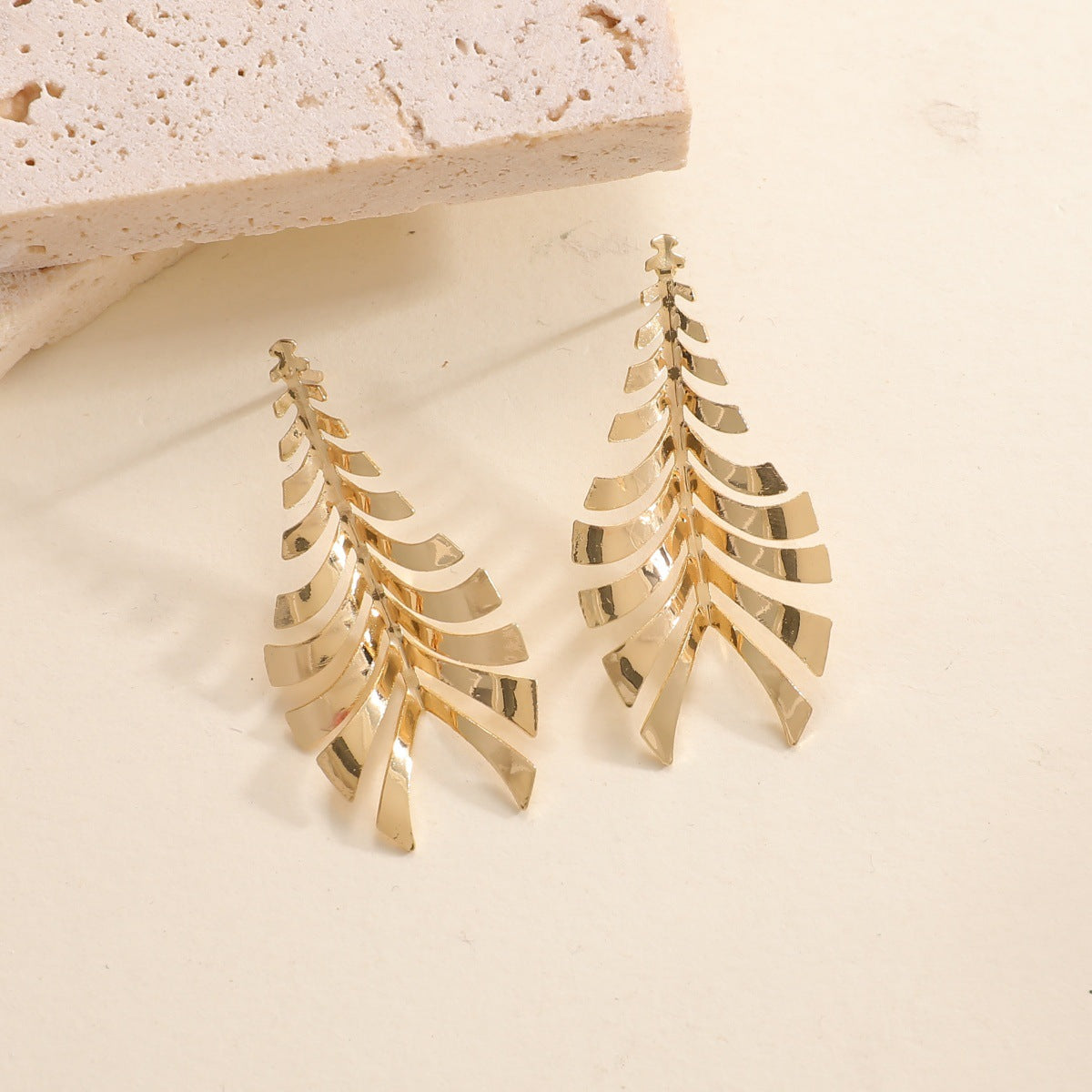 Women Hanging Earrings in Elegant Leaf Design Calm Wears-https://detail.1688.com/offer/992667498746.html-Calm Wears-Gold-Calm Wears