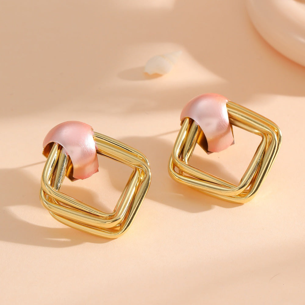 Women modern earrings with asymmetrical design Calm Wears-https://detail.1688.com/offer/968856121013.html-Calm Wears-Unknown-Calm Wears