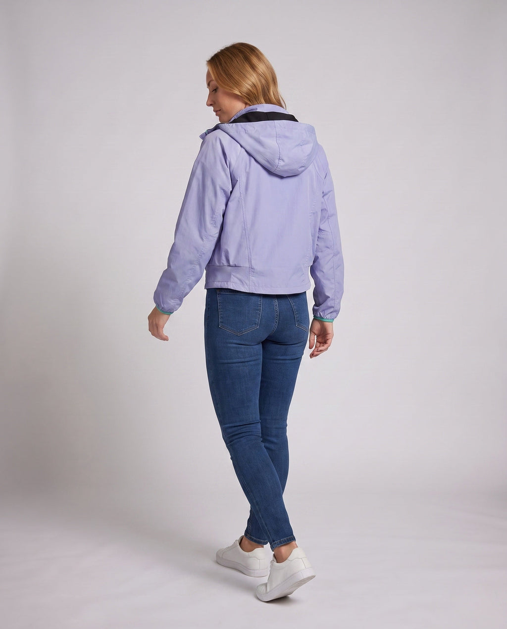 Product 15869446750538 - back_view