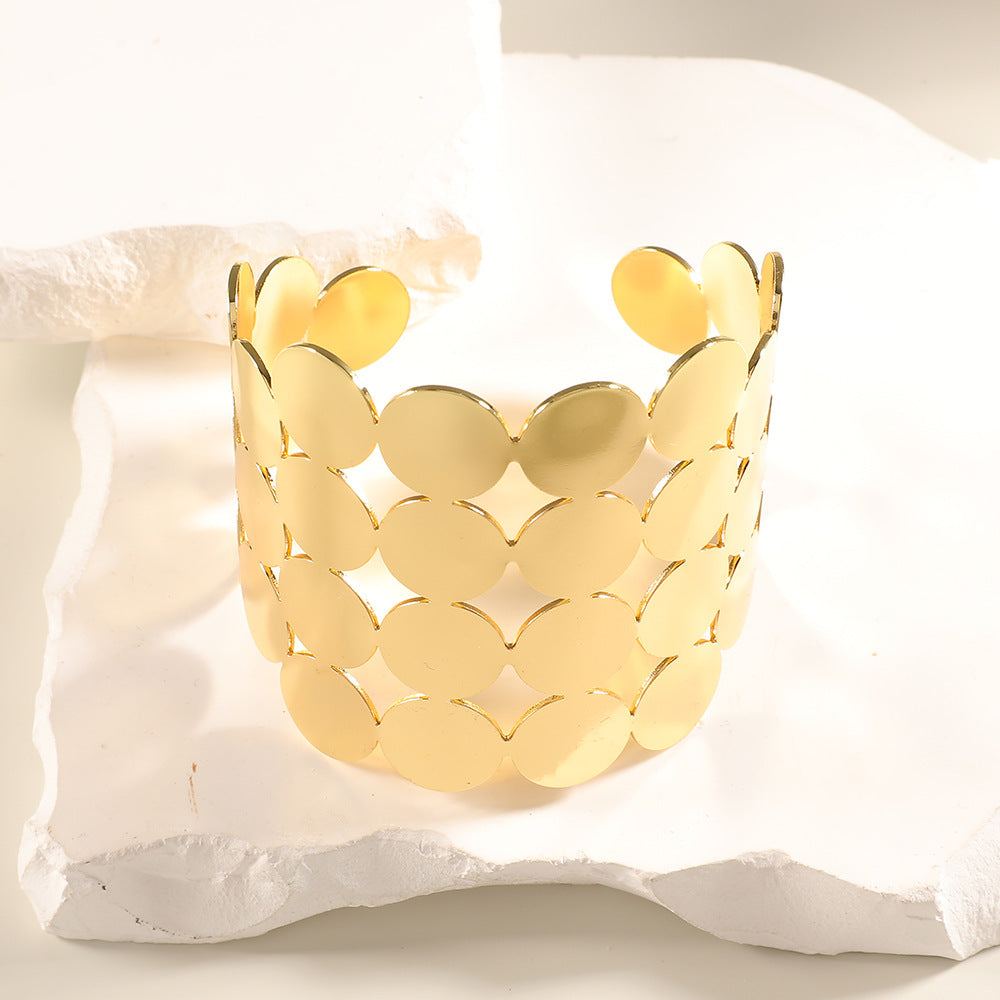 Women Open Bangle with Artistic Relief Design Calm Wears-https://detail.1688.com/offer/1045189236249.html-Calm Wears-Color-Calm Wears