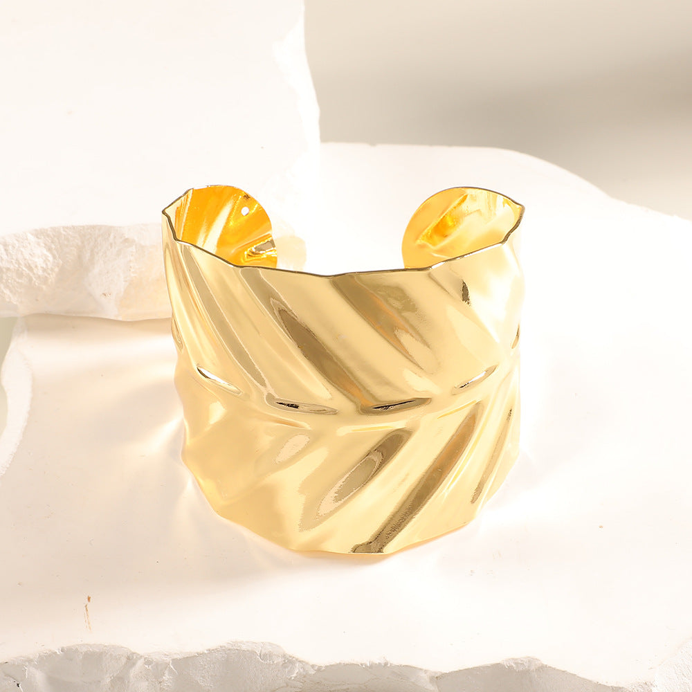 Women Open Bangle with Artistic Relief Design Calm Wears-https://detail.1688.com/offer/1045189236249.html-Calm Wears-Unknown-Calm Wears