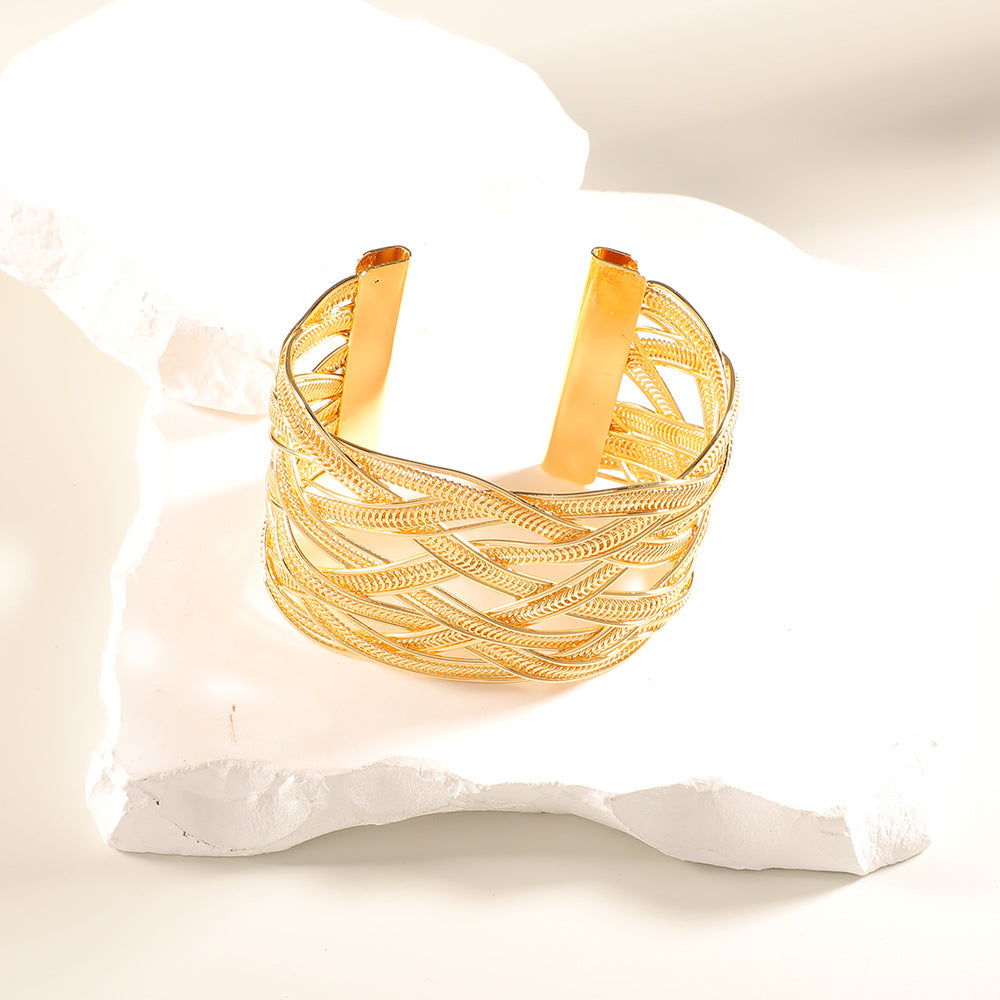 Women Open Bangle with Artistic Relief Design Calm Wears-https://detail.1688.com/offer/1045189236249.html-Calm Wears-Unknown-Calm Wears