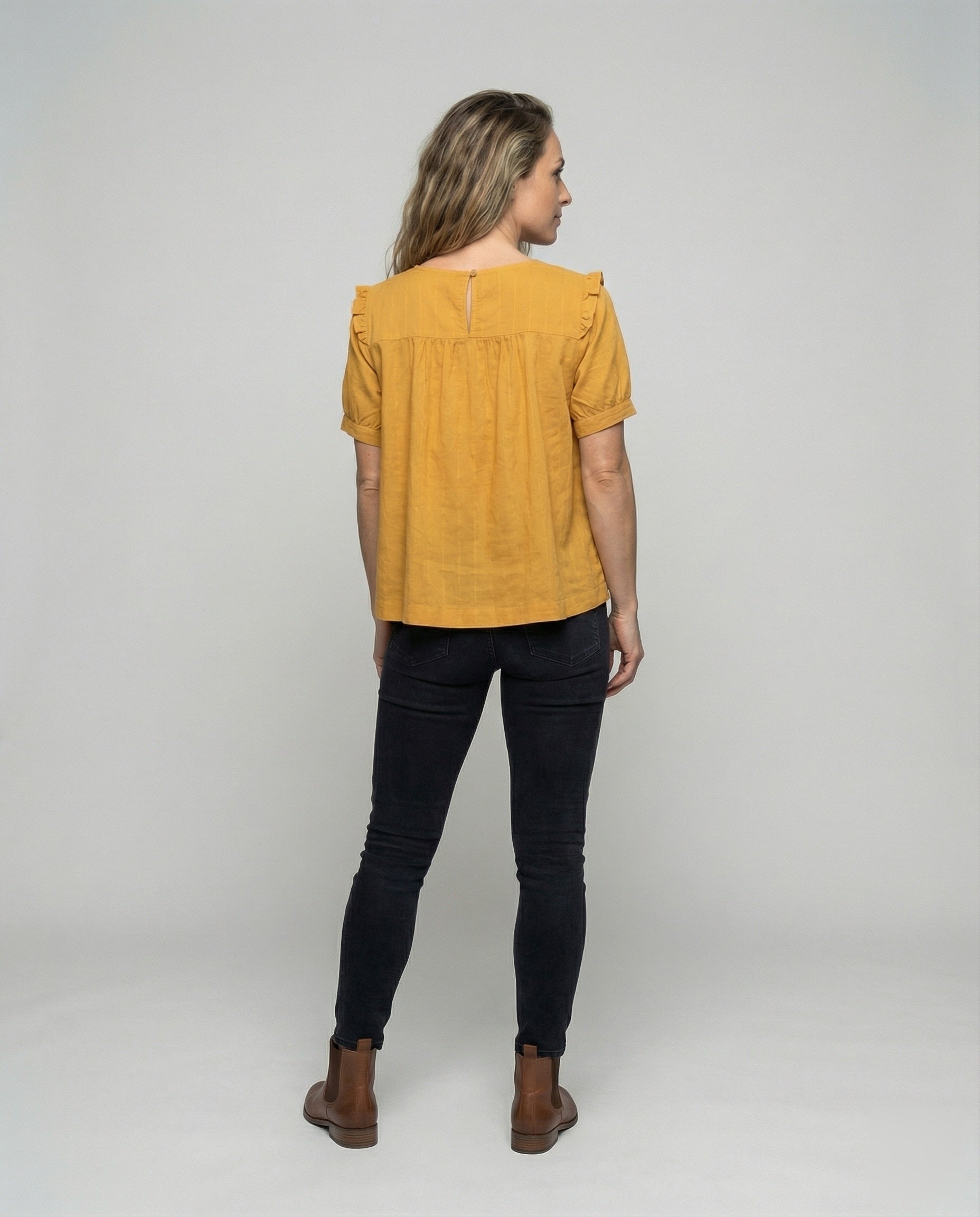 Product 15566692811082 - back_view