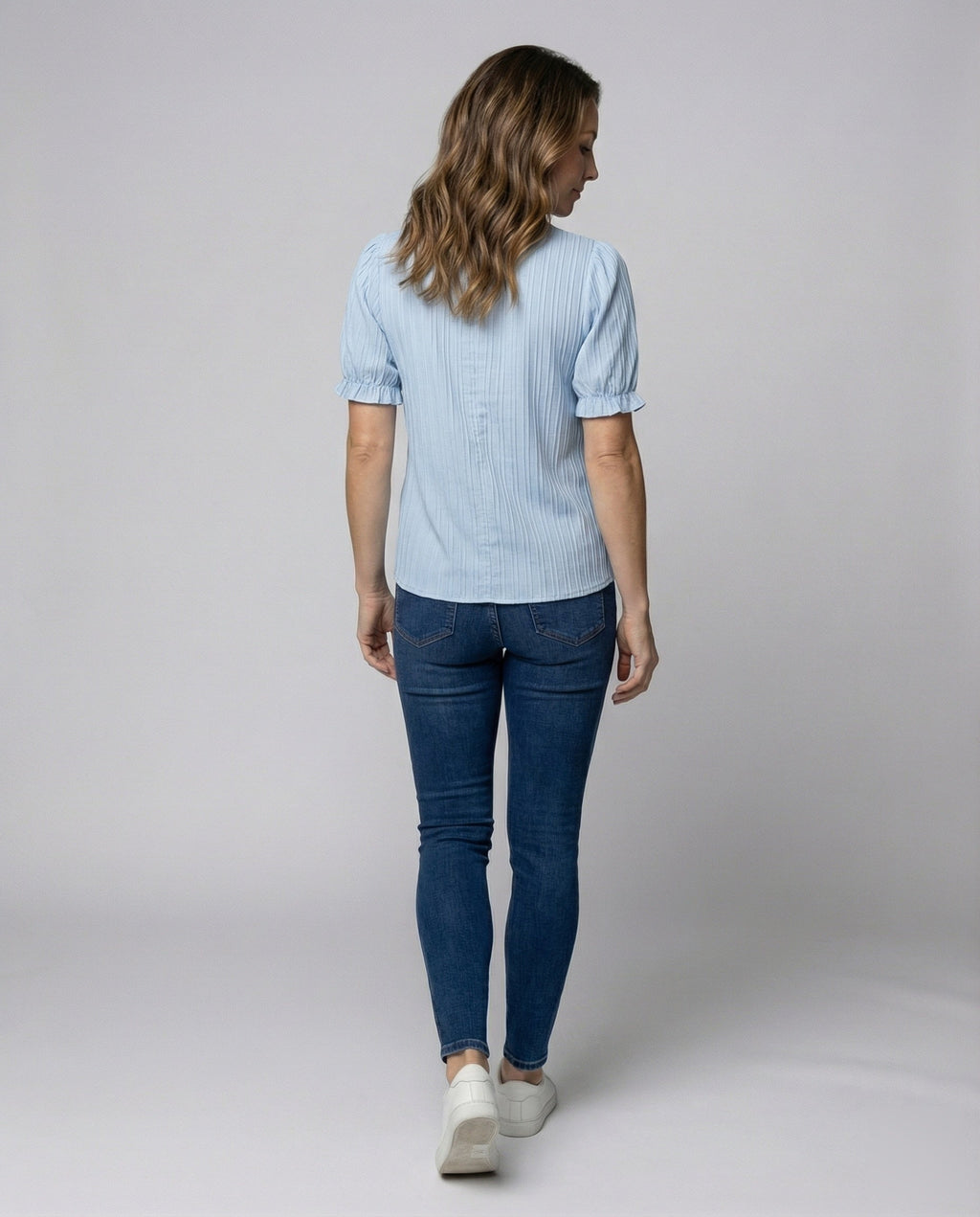Product 15566716567882 - back_view