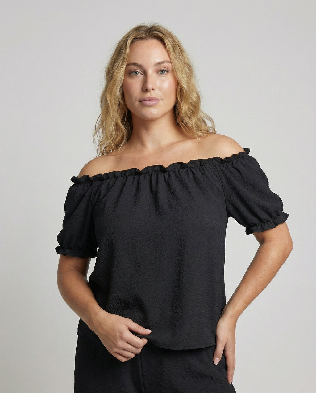 Product 15579304755530 - upper_body