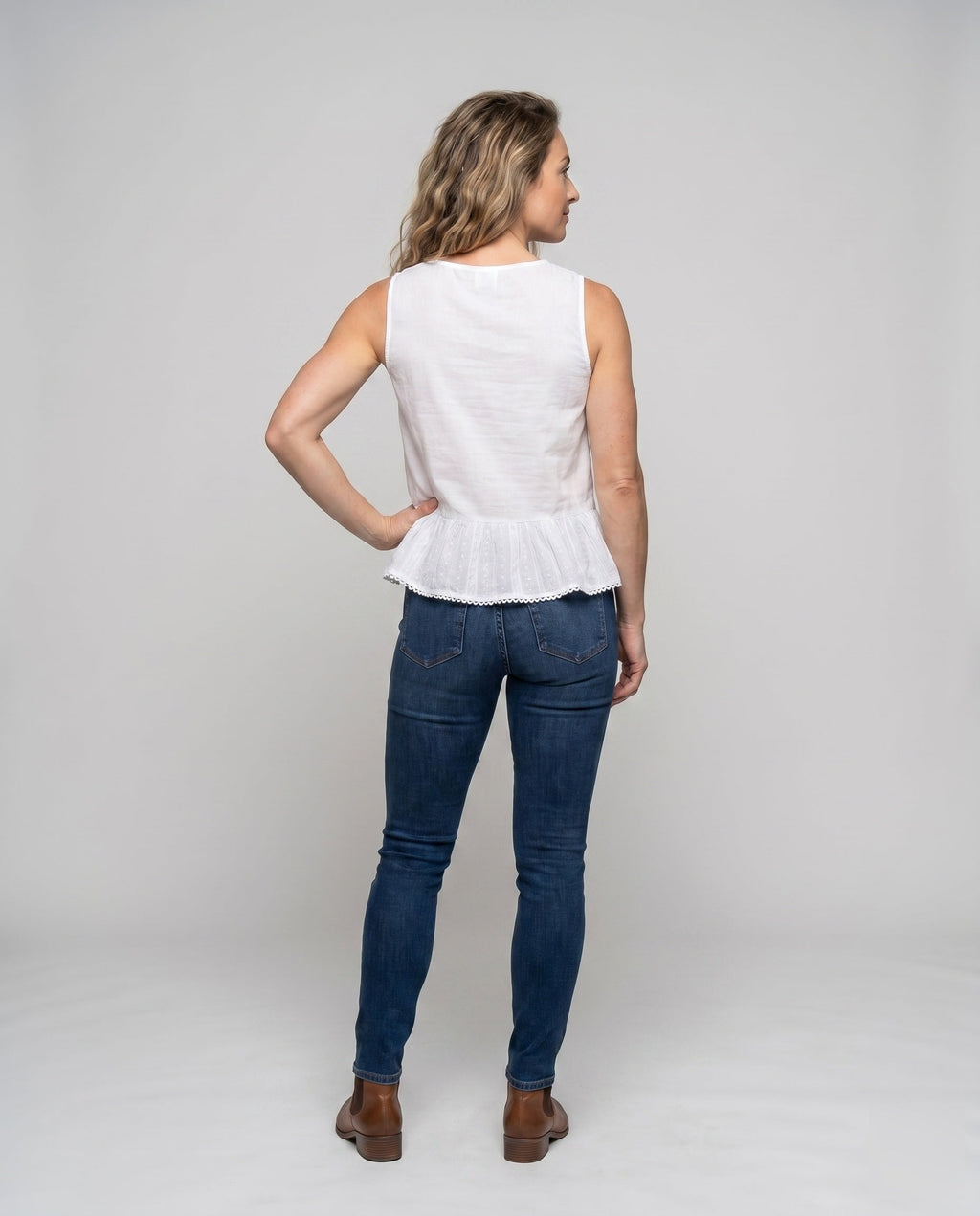 Product 15625055895882 - back_view