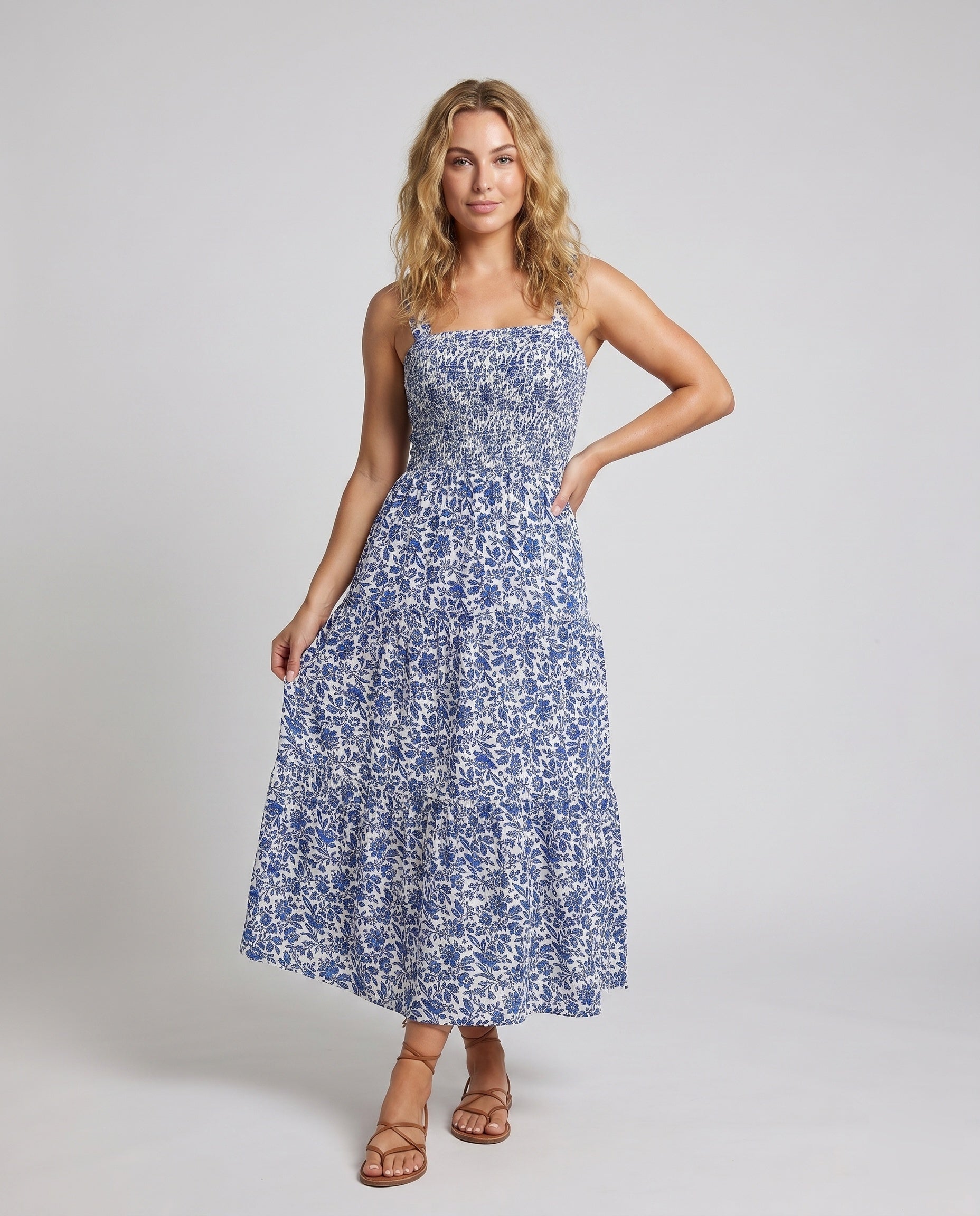 Product 15634941509962 - full_body_front