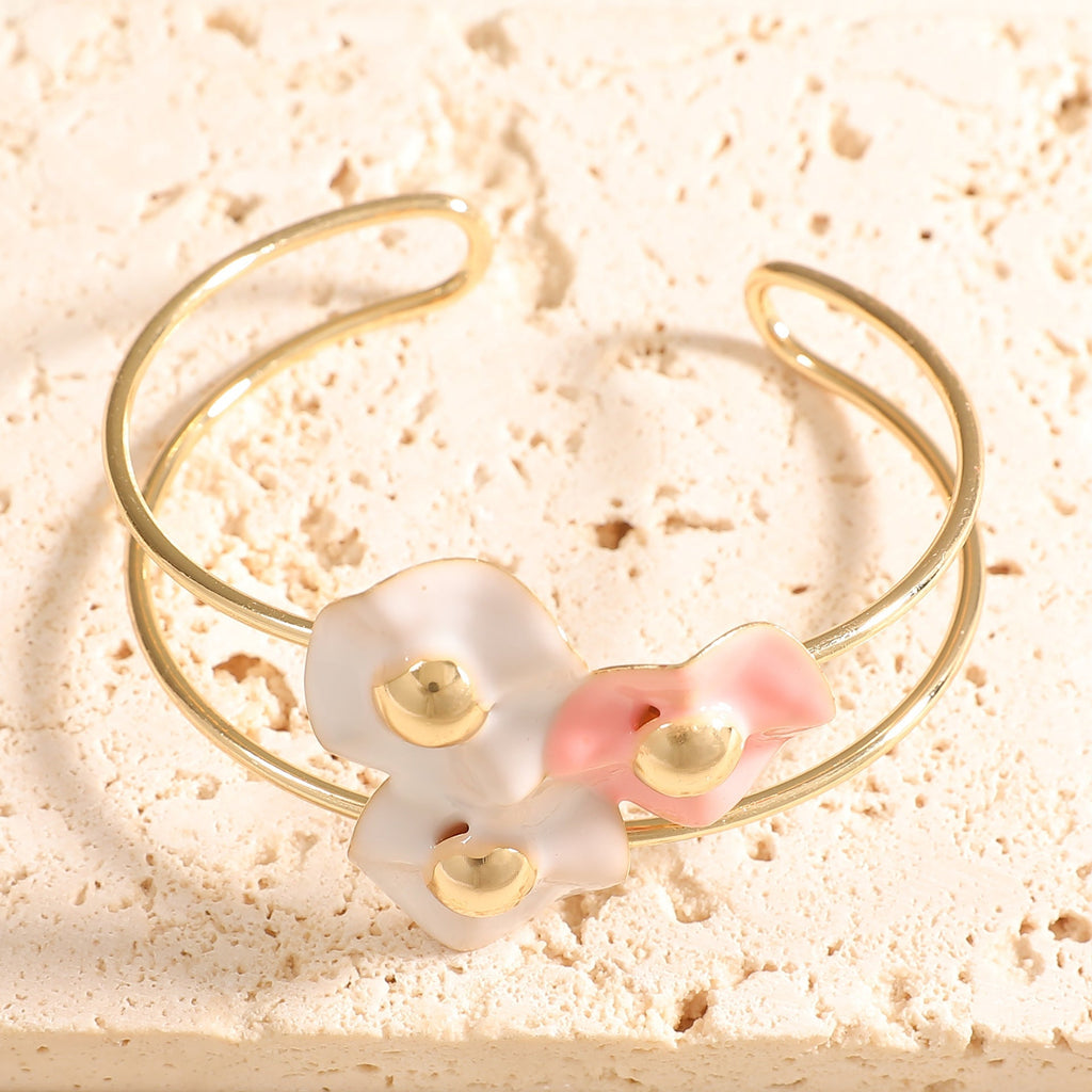 Women's bangle with elaborate floral design Calm Wears-https://detail.1688.com/offer/1048202083739.html-Calm Wears-Style 3-Calm Wears