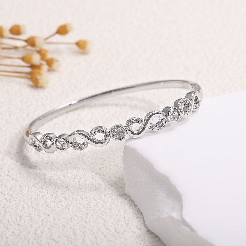 Women's bangle with elegant infinity pattern and sparkling zirconia Calm Wears-https://detail.1688.com/offer/1048981757607.html-Calm Wears-Gold-Calm Wears