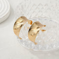 Women's bangles made of high-quality metal with an elegant wave pattern Calm Wears-https://detail.1688.com/offer/757013904635.html-Calm Wears-F-Calm Wears