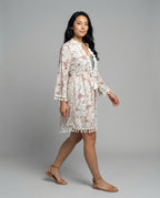 Women's beach dress with high collar and romantic floral pattern-https://detail.1688.com/offer/640145987035.html-Calm Wears-White-S-Calm Wears