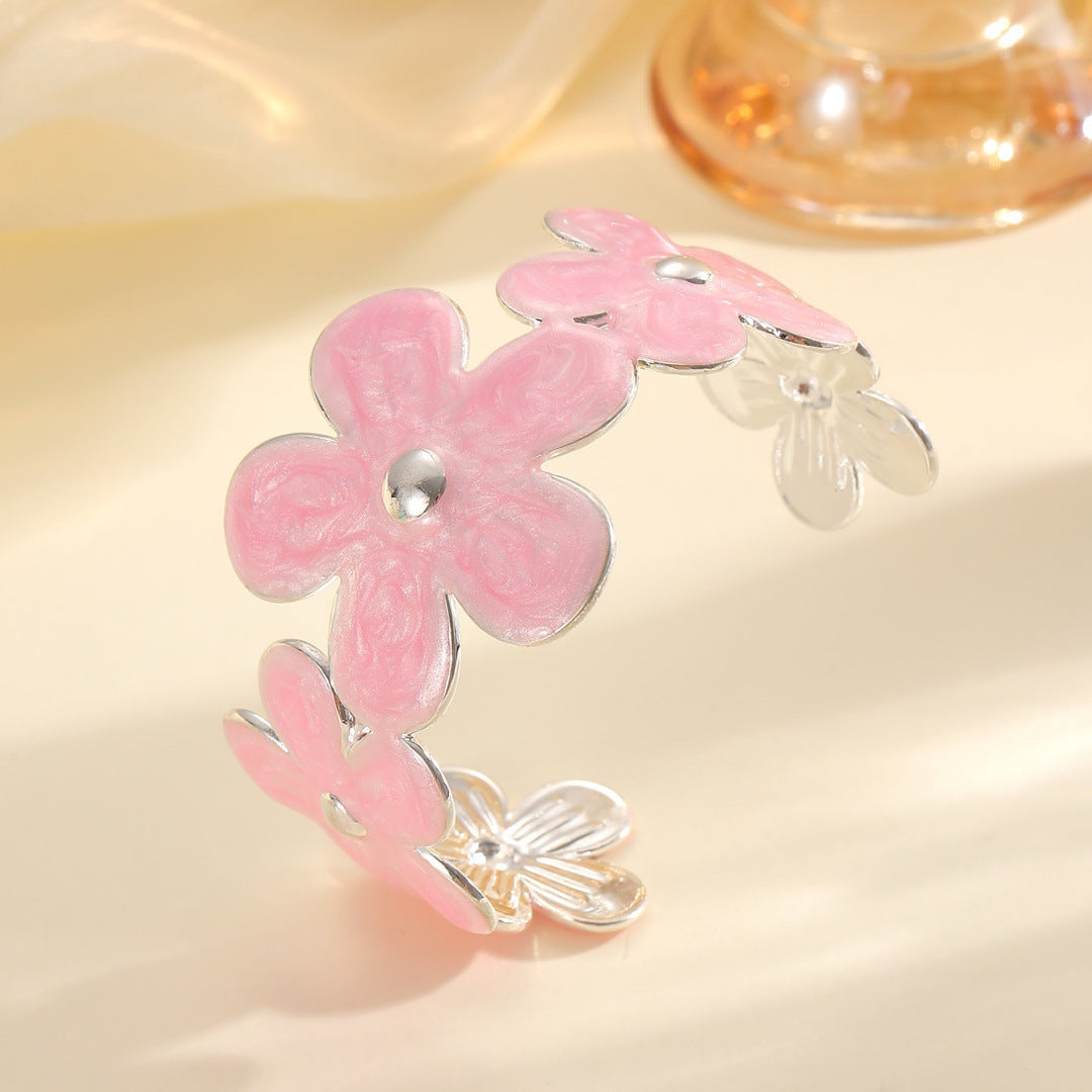 Women's bracelet made of high-quality metal with floral design Calm Wears-https://detail.1688.com/offer/963935208699.html-Calm Wears-Unknown-Calm Wears