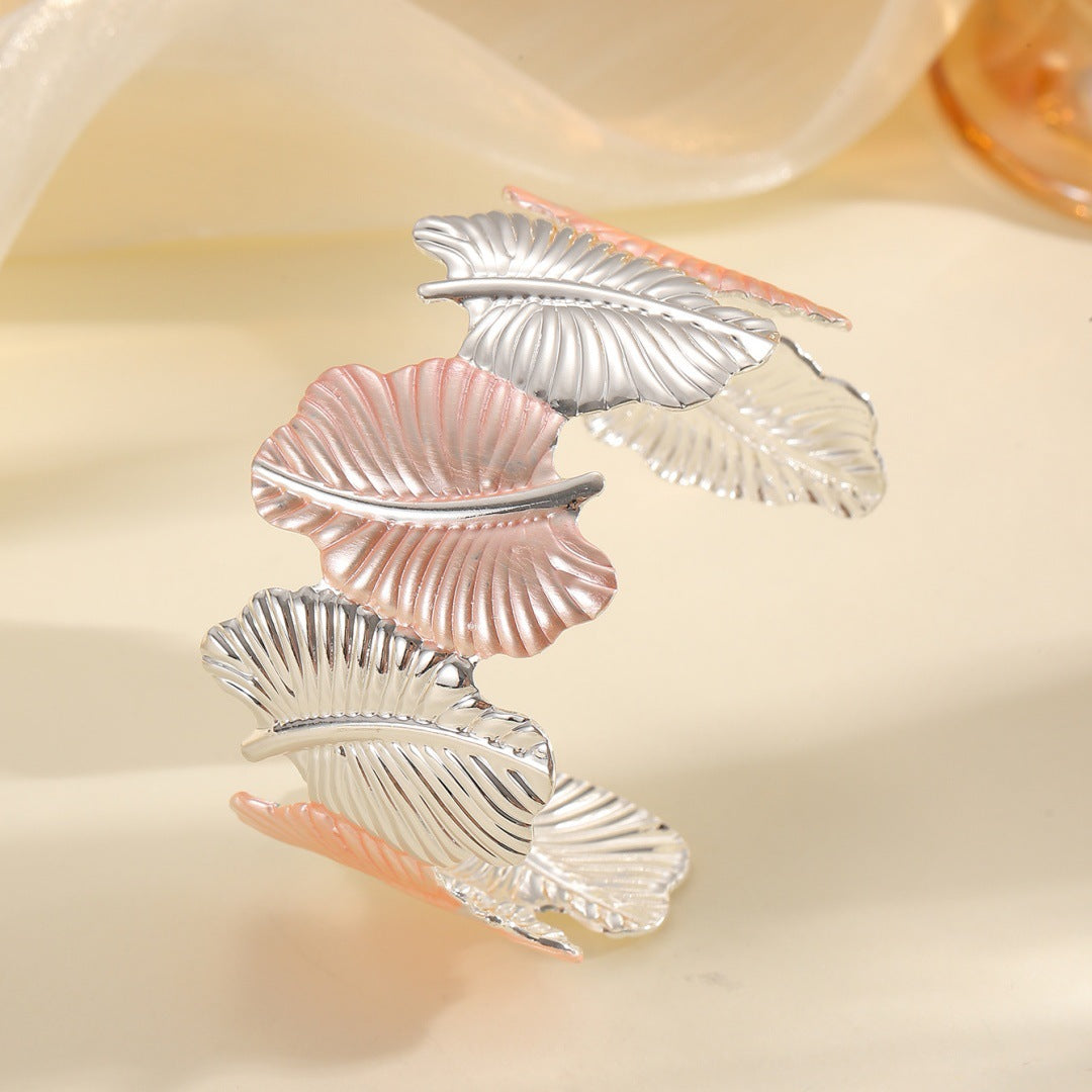 Women’s bracelet with elaborate leaf design Calm Wears-https://detail.1688.com/offer/964922007345.html-Calm Wears-Style 3-Calm Wears