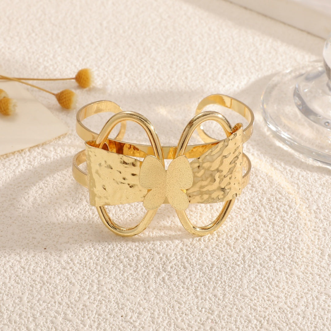 Women's bracelet with ornate butterfly design Calm Wears-https://detail.1688.com/offer/1041004656773.html-Calm Wears-Bracelet-Calm Wears