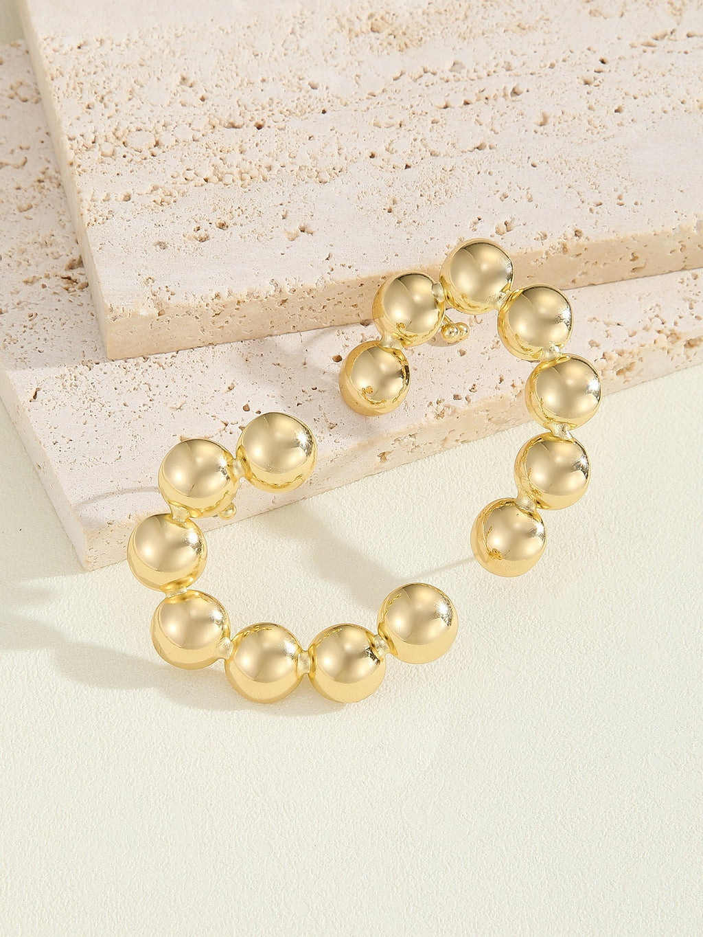 Women's bracelet with structured, golden beads Calm Wears-https://detail.1688.com/offer/827115660169.html-Calm Wears-Gold-Calm Wears