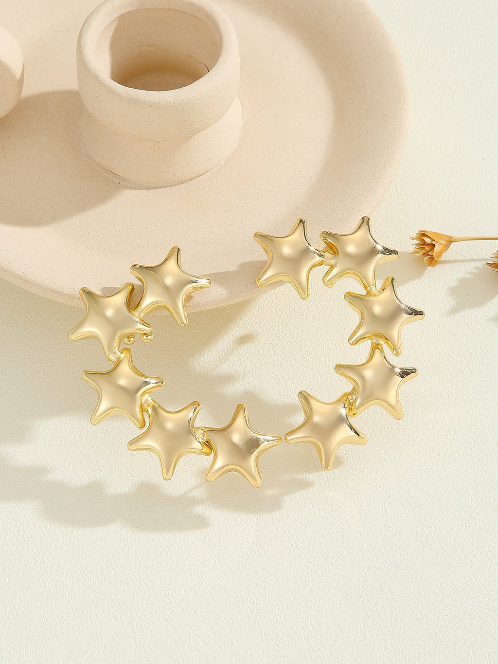 Women's bracelet with structured, golden beads Calm Wears-https://detail.1688.com/offer/827115660169.html-Calm Wears-Gold-Calm Wears
