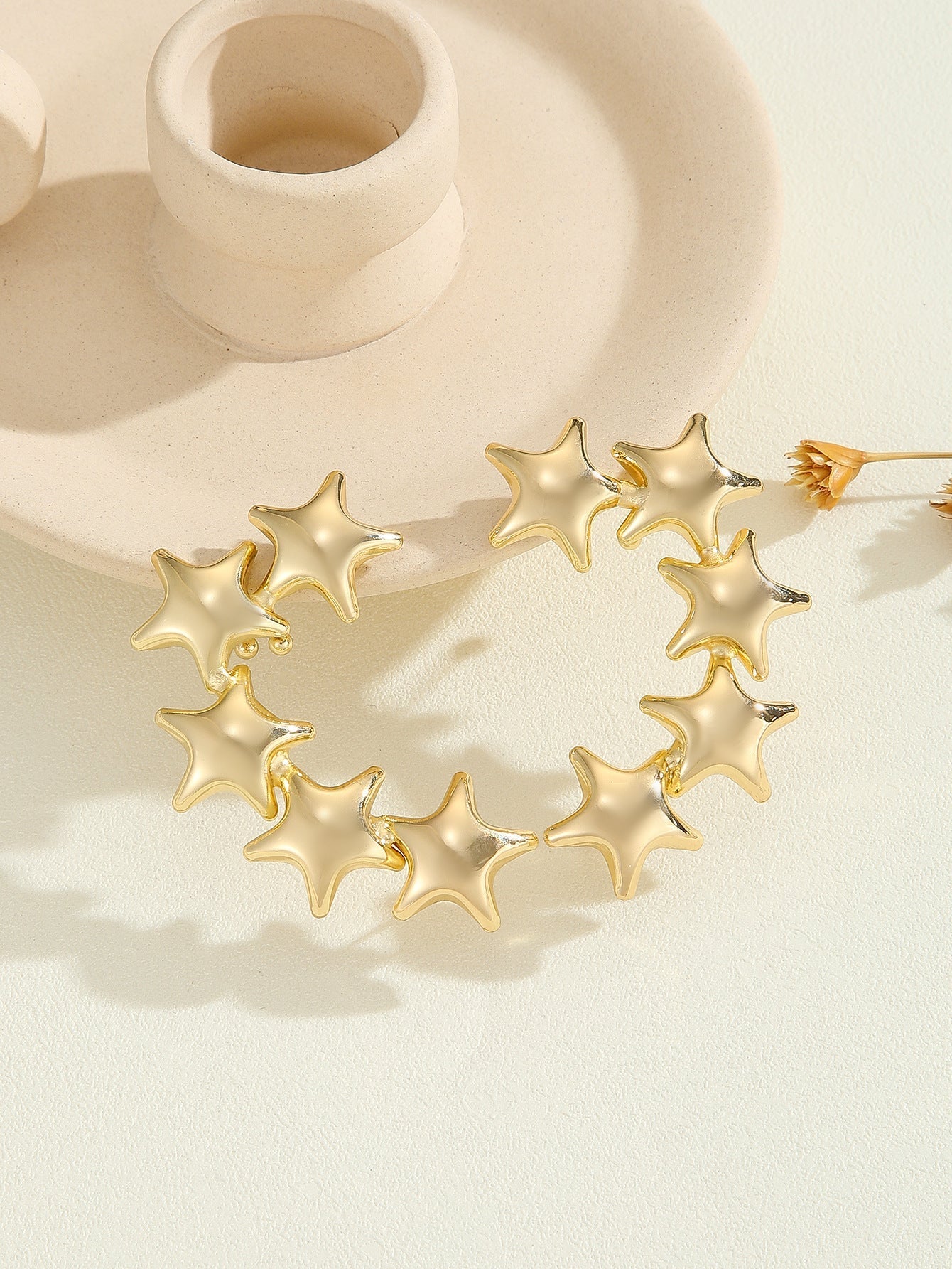 Women's bracelet with structured, golden beads Calm Wears-https://detail.1688.com/offer/827115660169.html-Calm Wears-Gold-Calm Wears