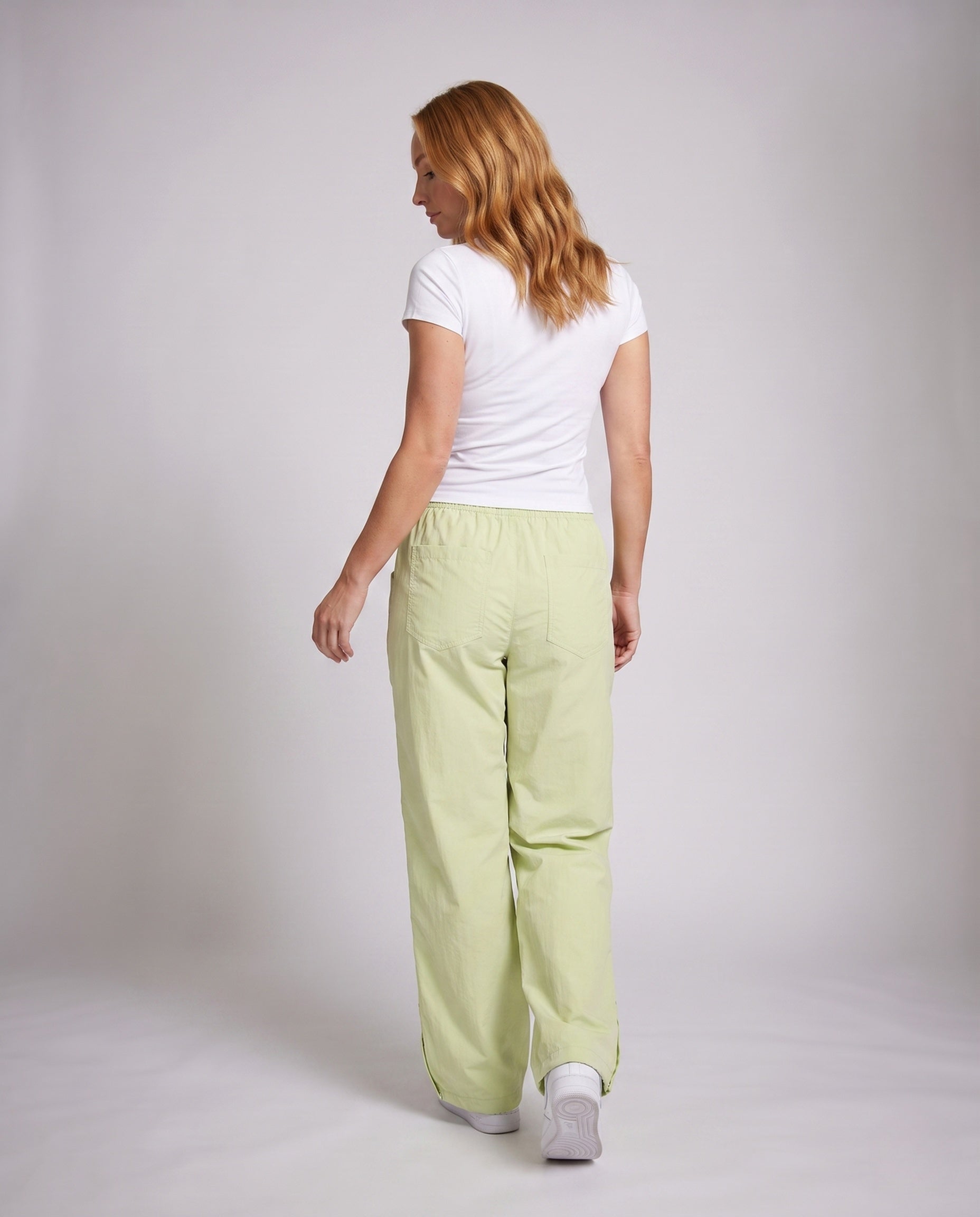 Product 15857696964938 - back_view