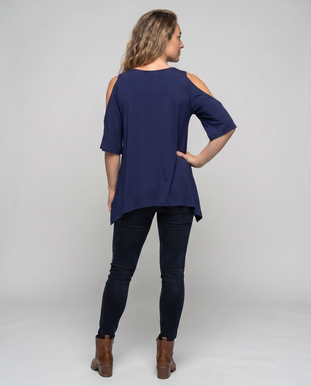 Product 15616814580042 - back_view