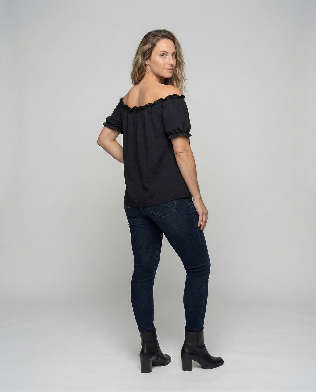 Product 15548855189834 - back_view