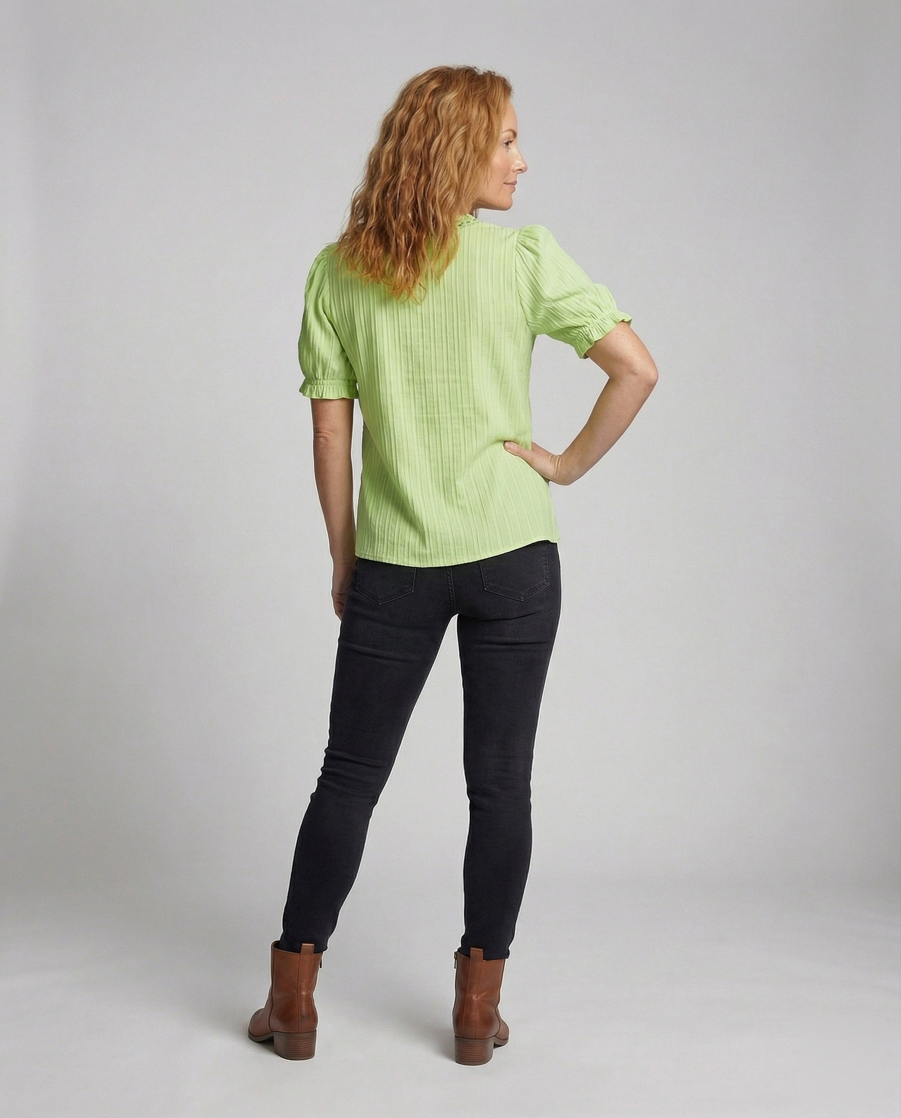Product 15566689239370 - back_view