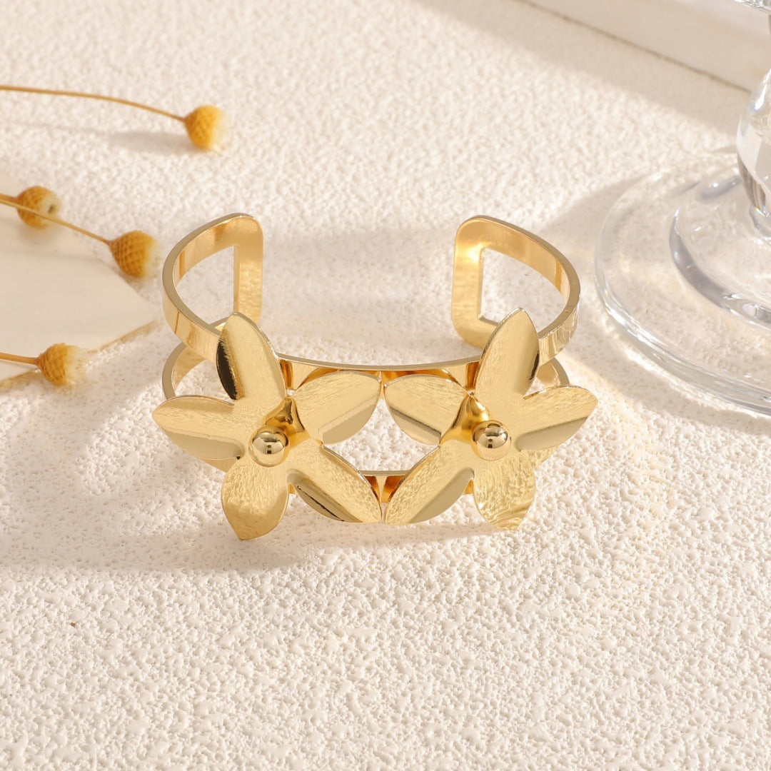 Women's cuff bracelet with floral design Calm Wears-https://detail.1688.com/offer/1040163889151.html-Calm Wears-Bracelet-Calm Wears