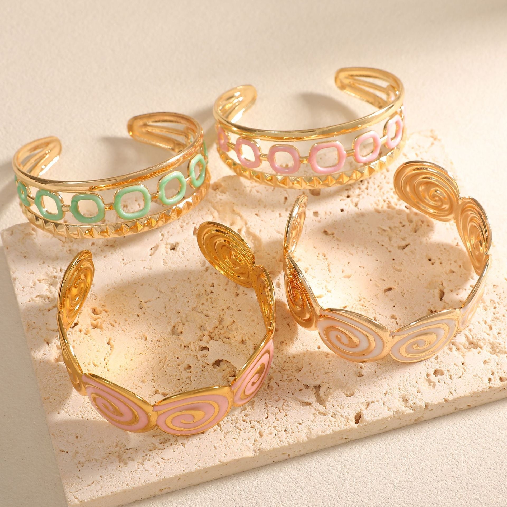 Women's cuff with elegant spiral design Calm Wears-https://detail.1688.com/offer/1049937061386.html-Calm Wears-Style 3-Calm Wears