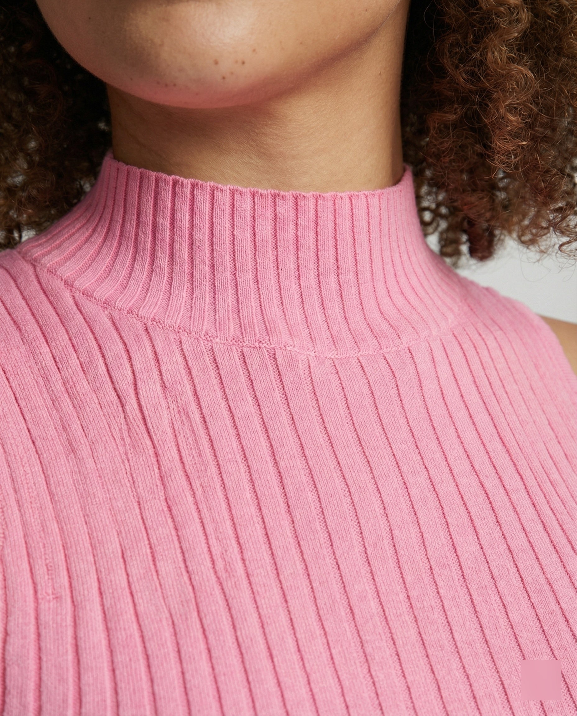 Women’s dress with sleeveless, figure-hugging top and voluminous skirt-https://detail.1688.com/offer/881674932638.html-Calm Wears-Pink-S-Calm Wears