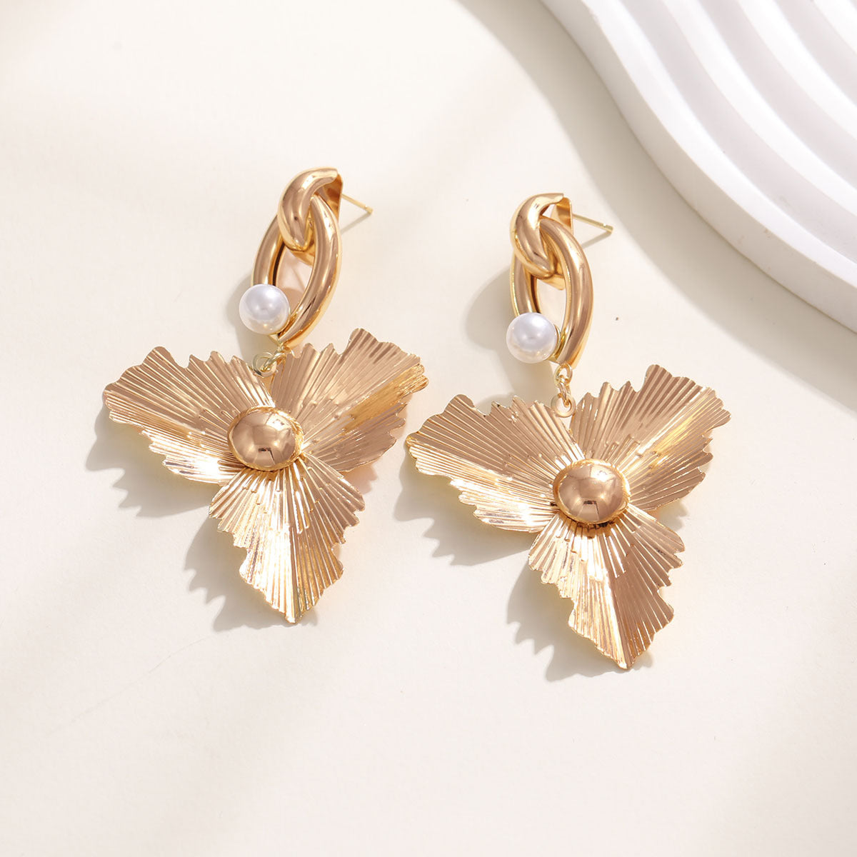 Women's Elegant Statement Earrings with Leaf Design Calm Wears-https://detail.1688.com/offer/836589830912.html-Calm Wears-Gold-Calm Wears