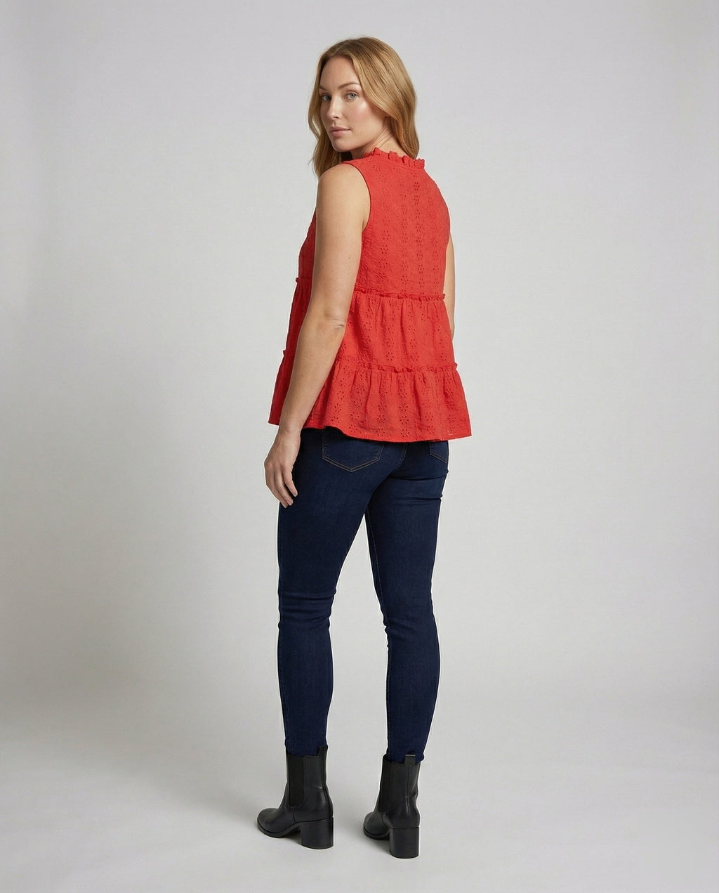 Product 15566613774666 - back_view