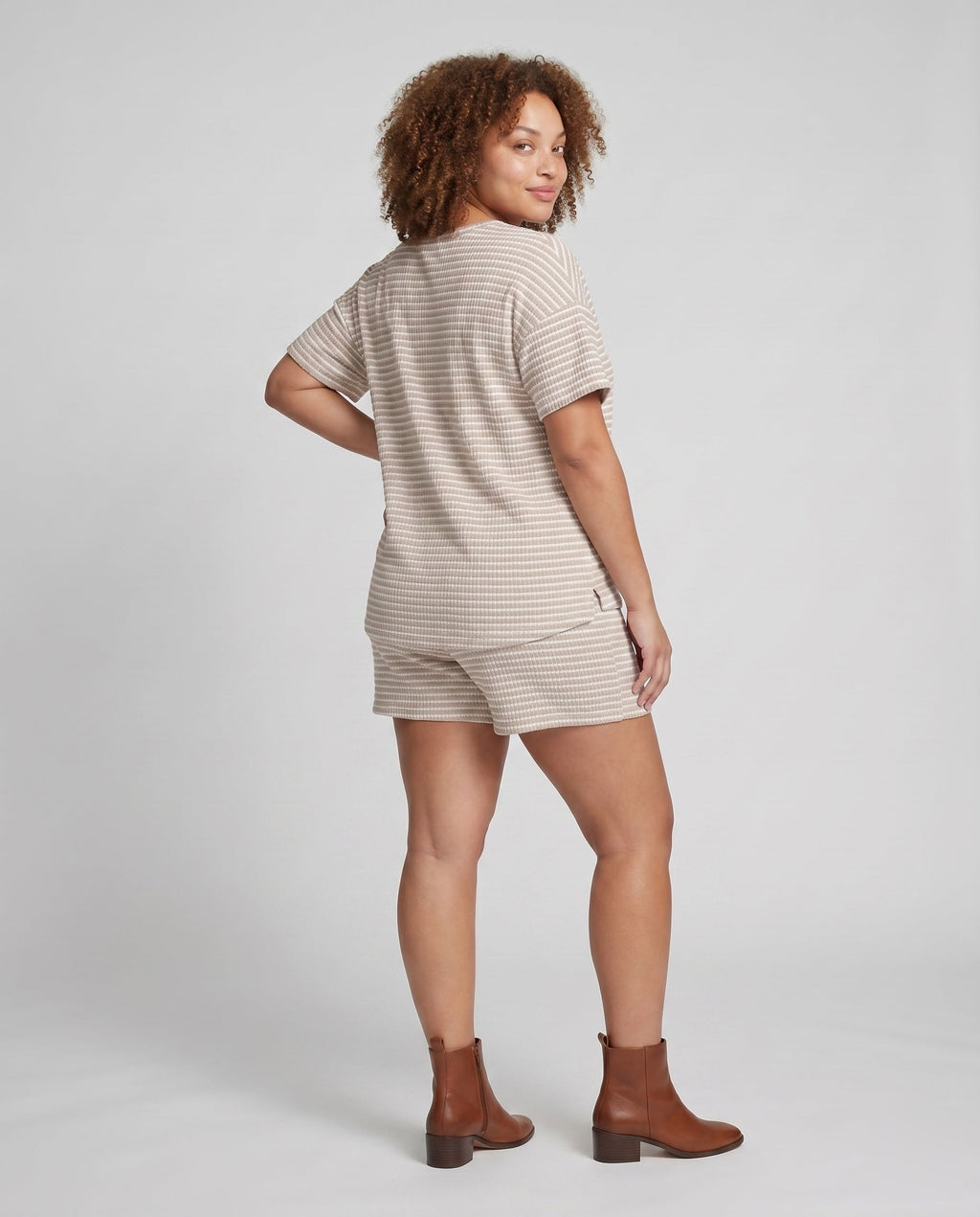 Product 15606954950986 - back_view