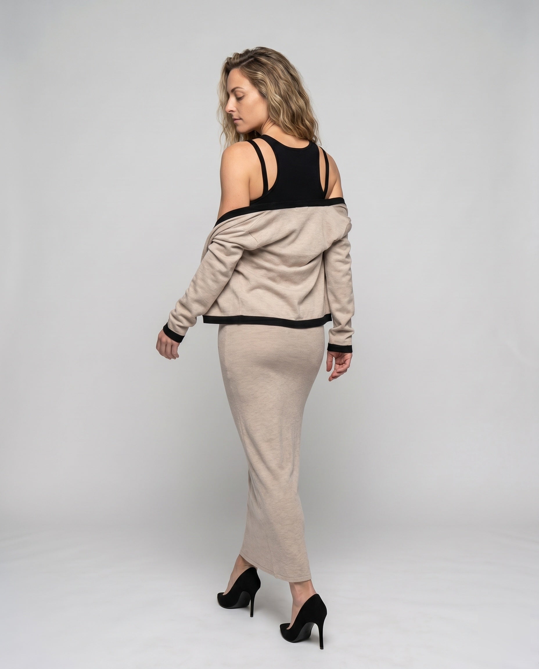 Product 15633246585162 - back_view