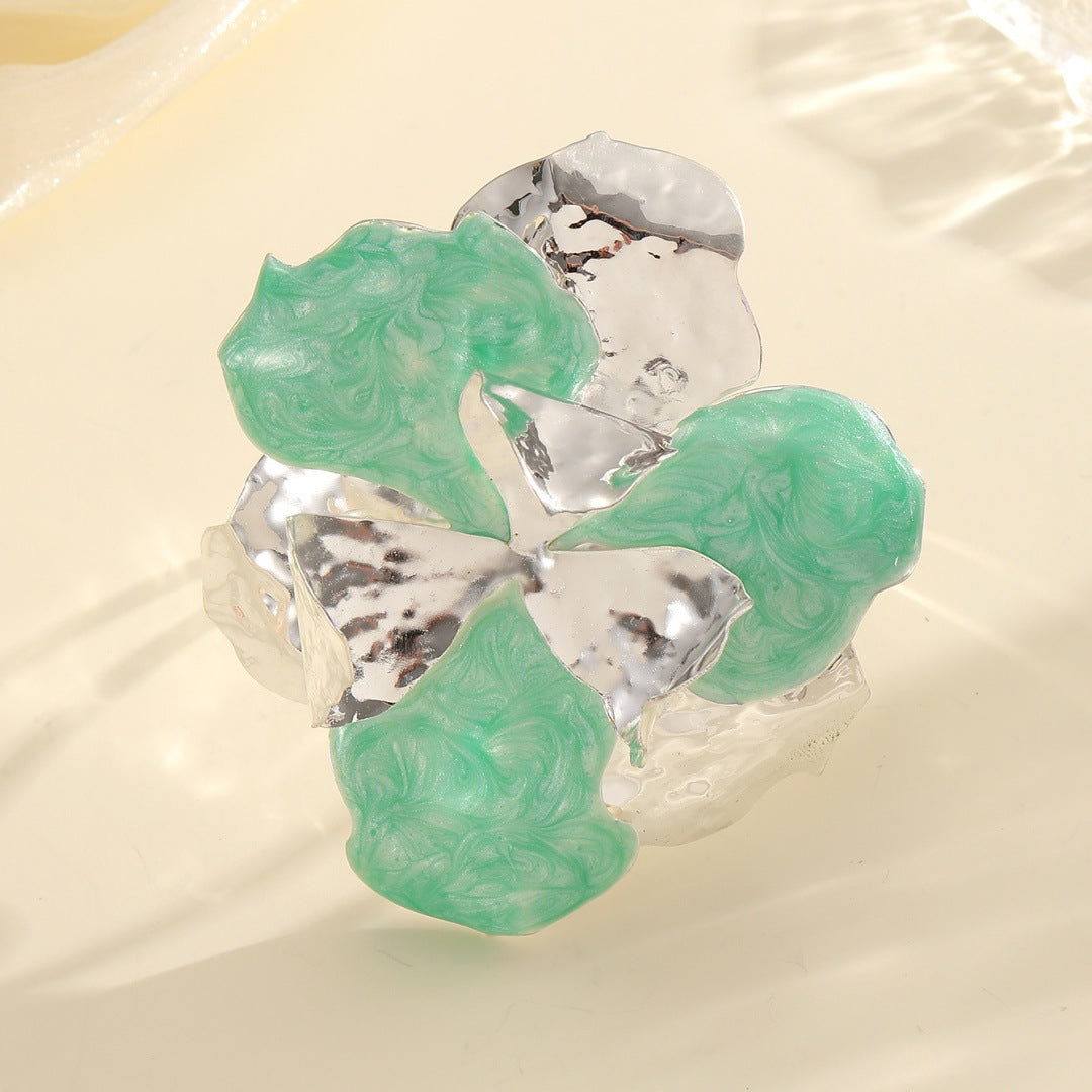 Women's flower-shaped ring made of shiny metal and high-quality epoxy resin Calm Wears-https://detail.1688.com/offer/962638738791.html-Calm Wears-Style 3-Calm Wears