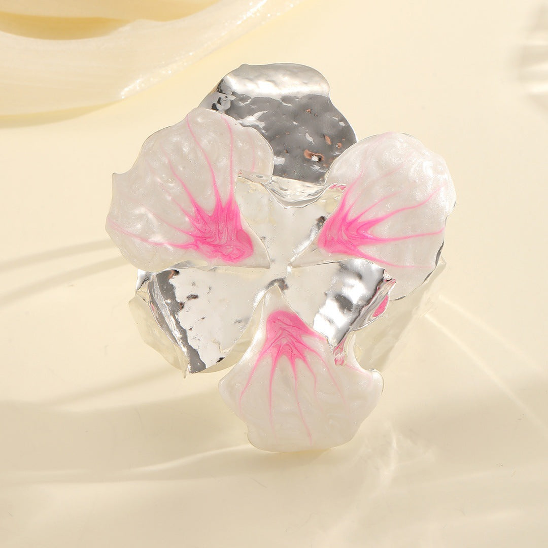 Women's flower-shaped ring made of shiny metal and high-quality epoxy resin Calm Wears-https://detail.1688.com/offer/962638738791.html-Calm Wears-Style 4-Calm Wears