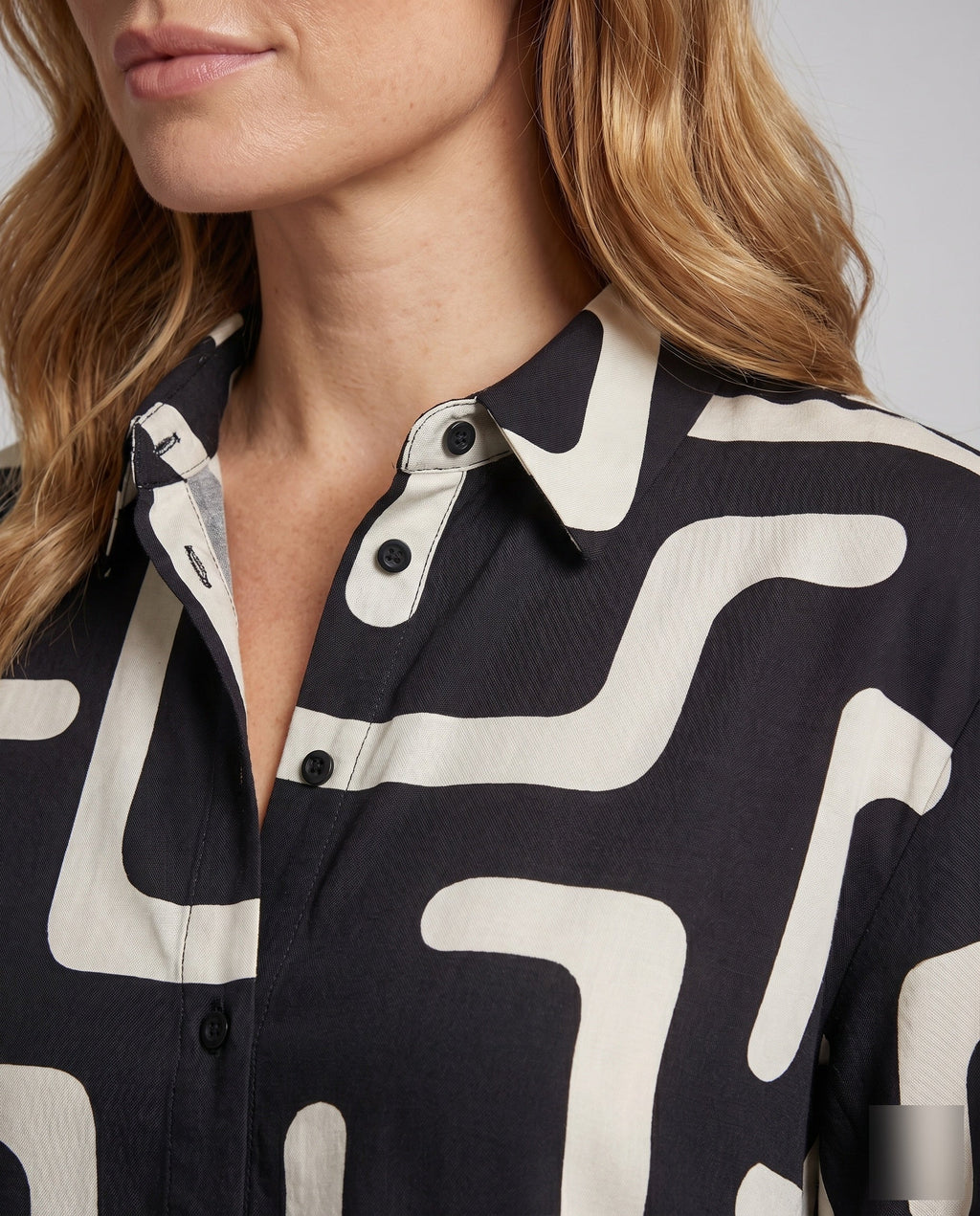 Product 15583595594058 - close_up_detail