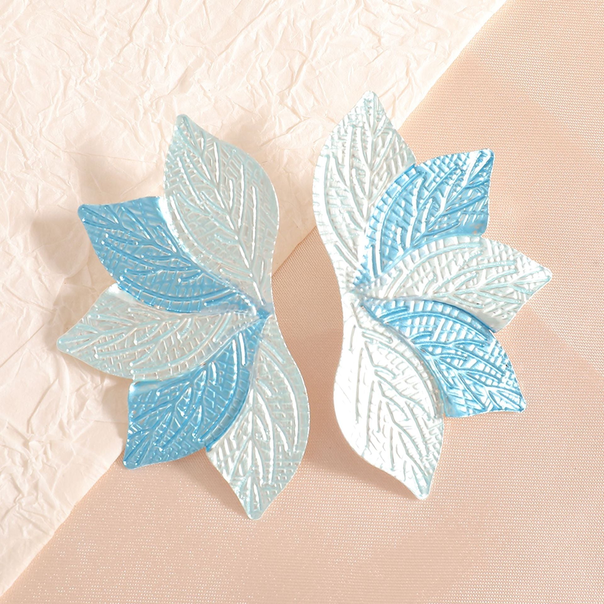 Women’s hair accessory with elaborate leaf design Calm Wears-https://detail.1688.com/offer/957653278132.html-Calm Wears-Silver-Calm Wears