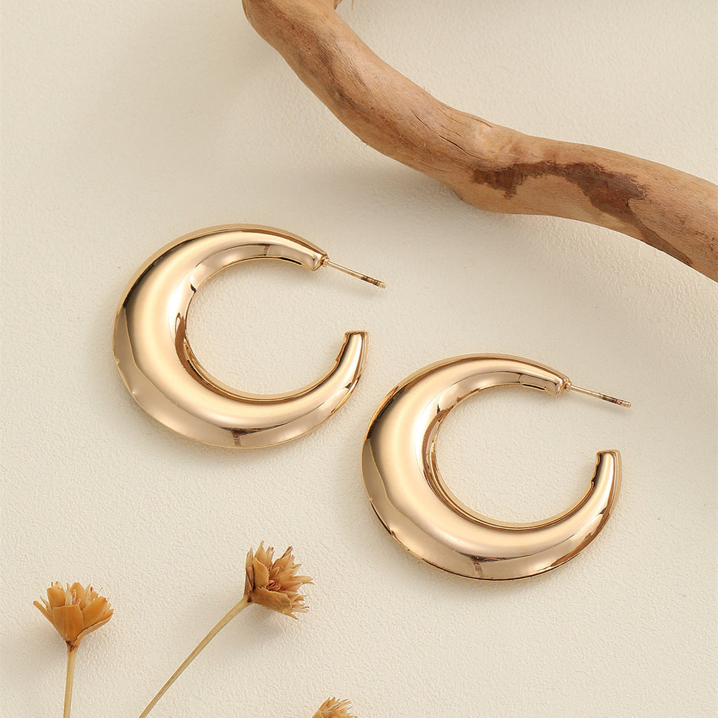 Women's Hanging Earrings in Modern Crescent Design Calm Wears-https://detail.1688.com/offer/740467650981.html-Calm Wears-Gold-Calm Wears