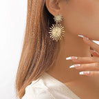 Women's Hanging Earrings in Modern Radiant Design Calm Wears-https://detail.1688.com/offer/1028183069381.html-Calm Wears-White-Calm Wears