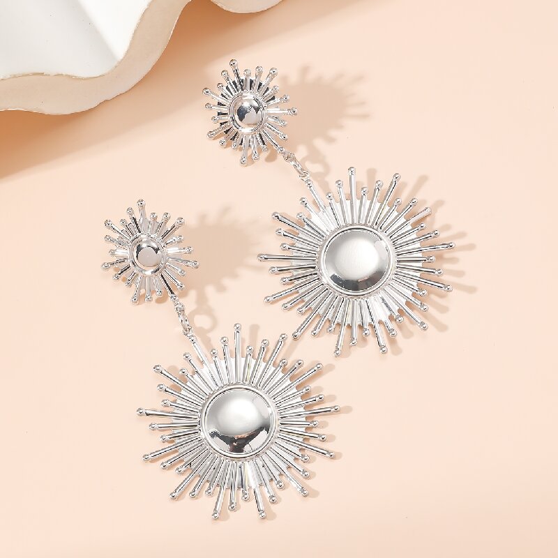 Women's Hanging Earrings in Modern Radiant Design Calm Wears-https://detail.1688.com/offer/1028183069381.html-Calm Wears-White-Calm Wears