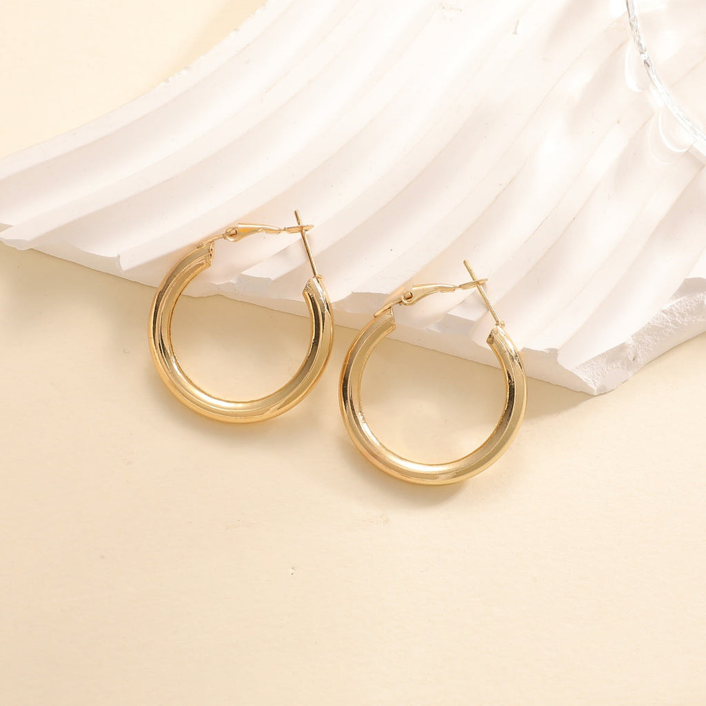 Women's hoop earrings made of high-quality stainless steel with elegant design Calm Wears-https://detail.1688.com/offer/991233995488.html-Calm Wears-3.5cm-Calm Wears