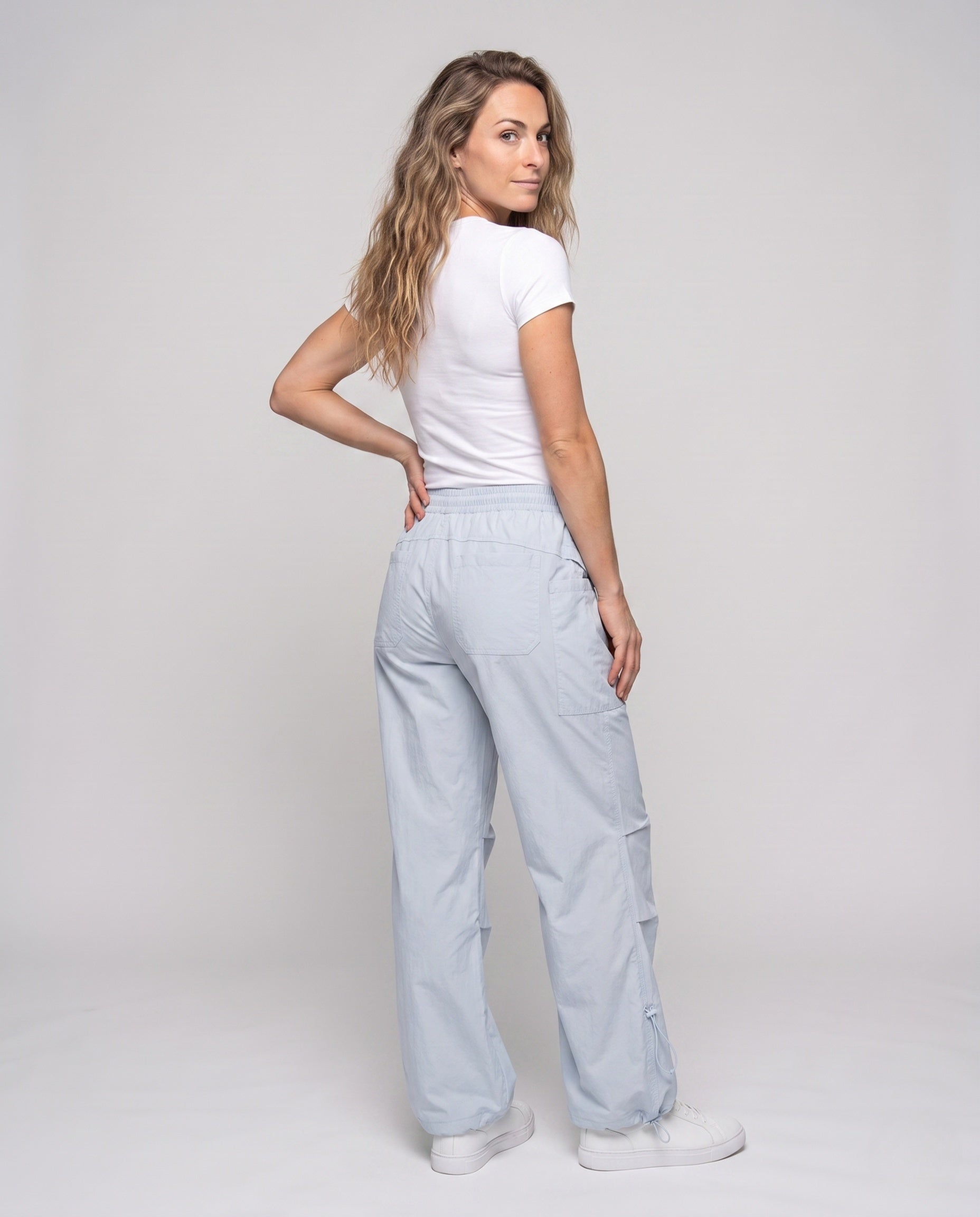 Product 15850149642570 - back_view