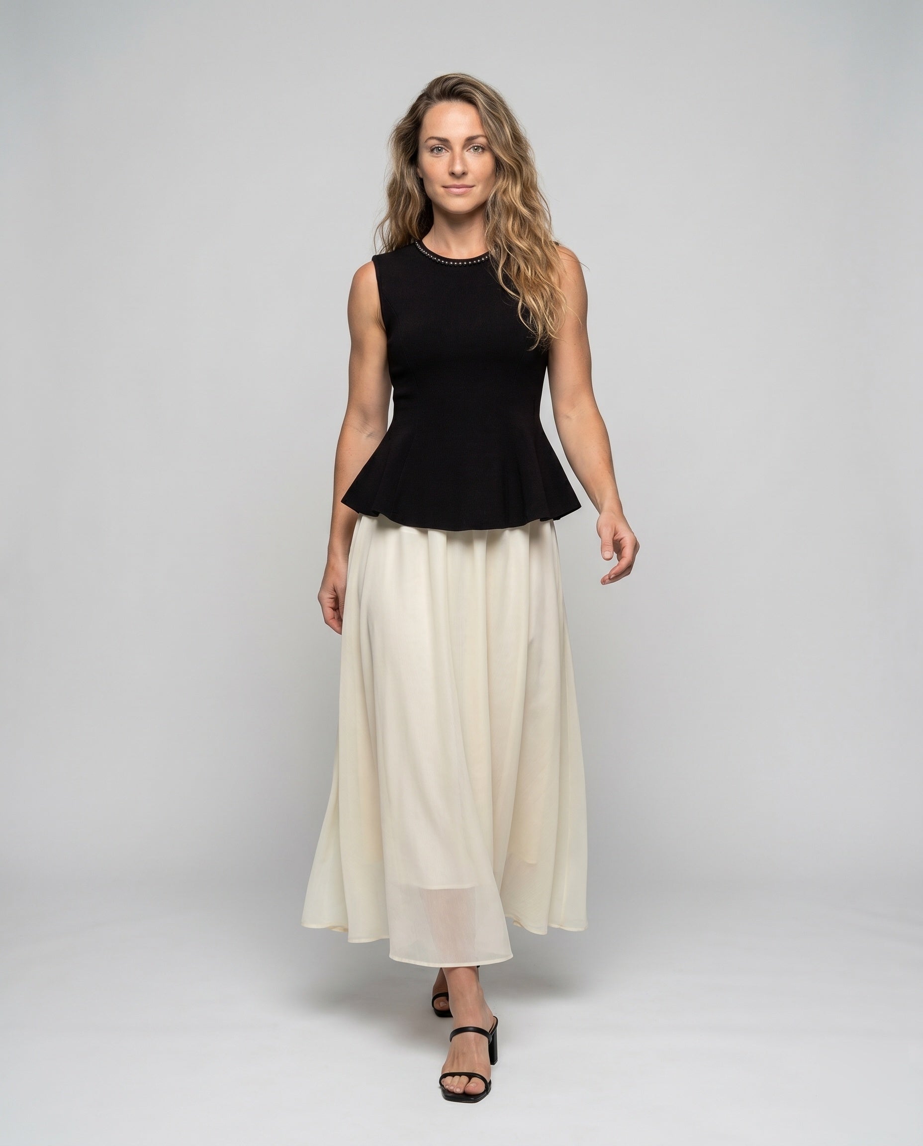 Product 15633272308042 - full_body_front