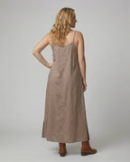 Women’s maxi dress with casual V-neckline and side pockets-https://detail.1688.com/offer/901617419630.html-Calm Wears-Braun-S-Calm Wears