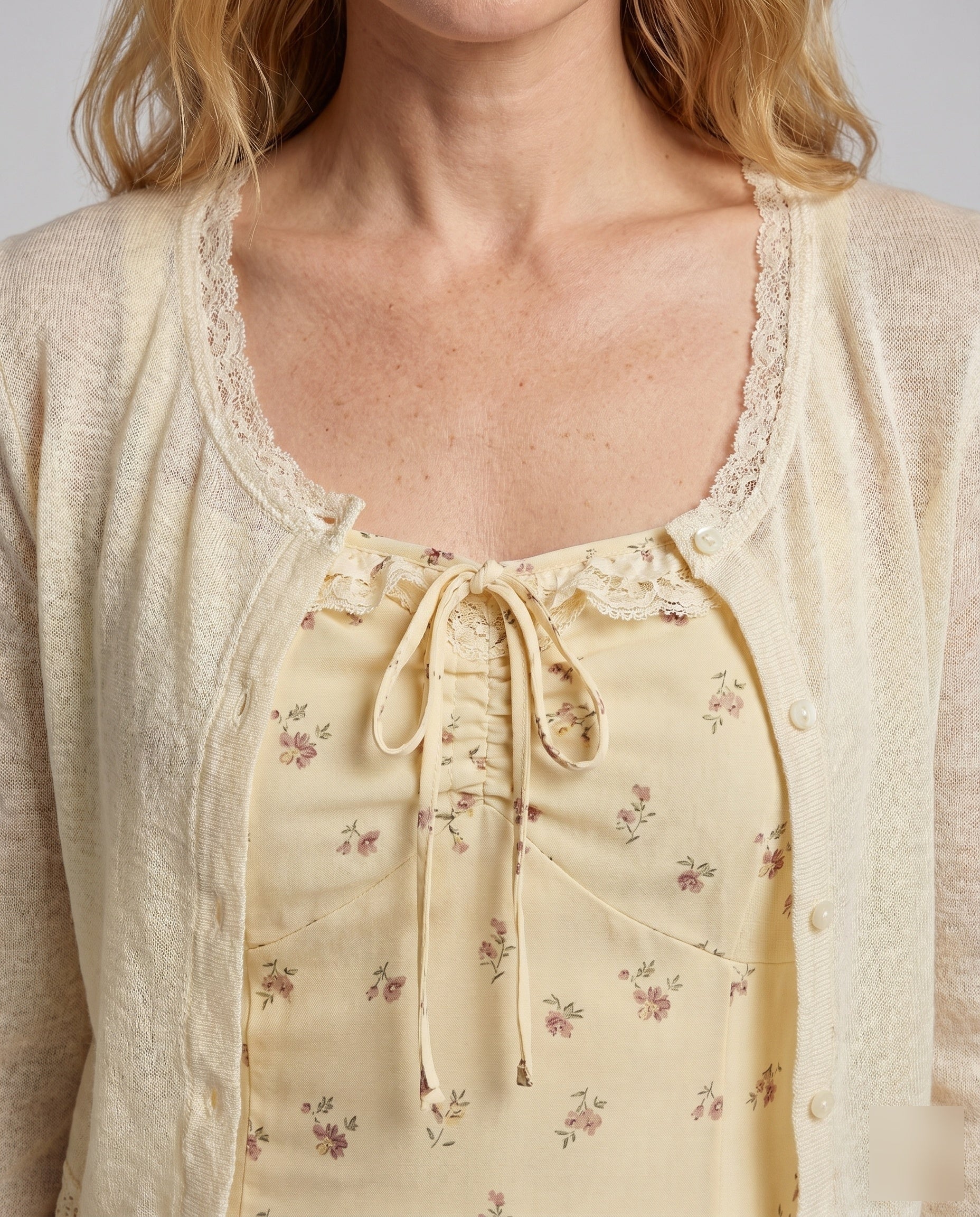 Product 15633293771082 - close_up_detail
