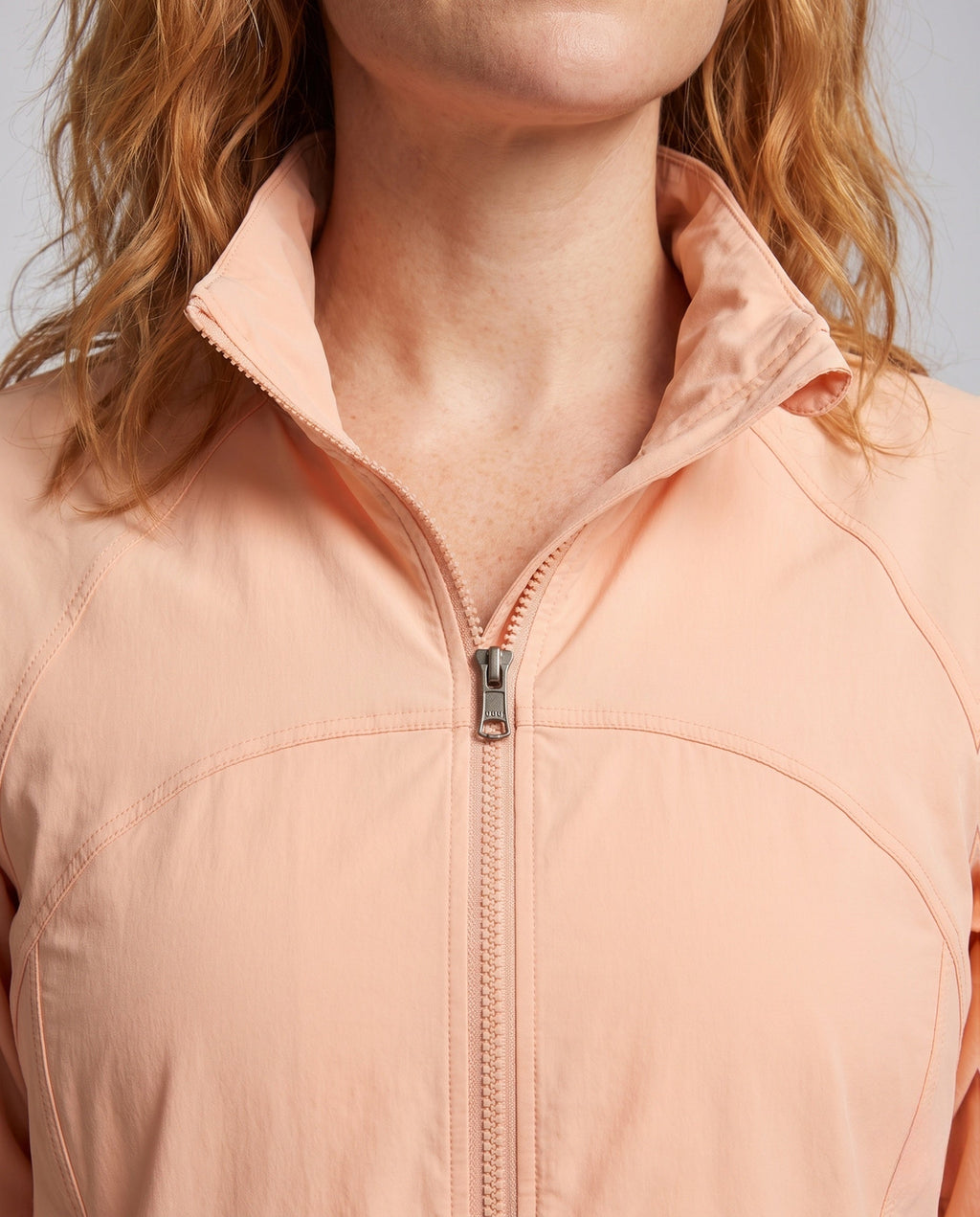 Product 15874256372042 - close_up_detail